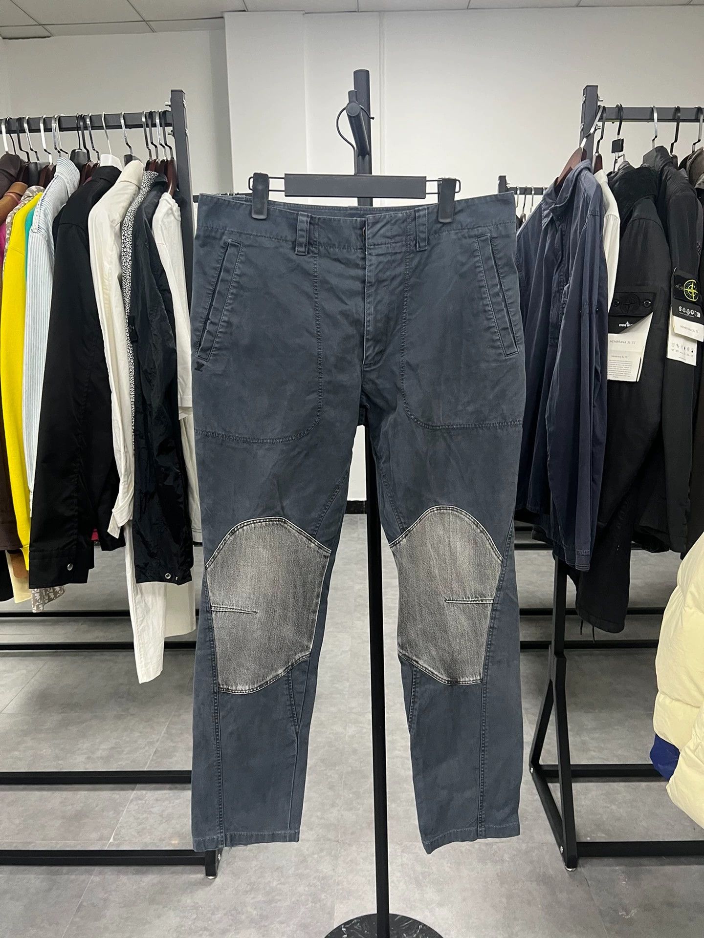 Louis Vuitton Louis Vuitton washed work pants for logging Size US 32 / EU 48 - 1 Thumbnail