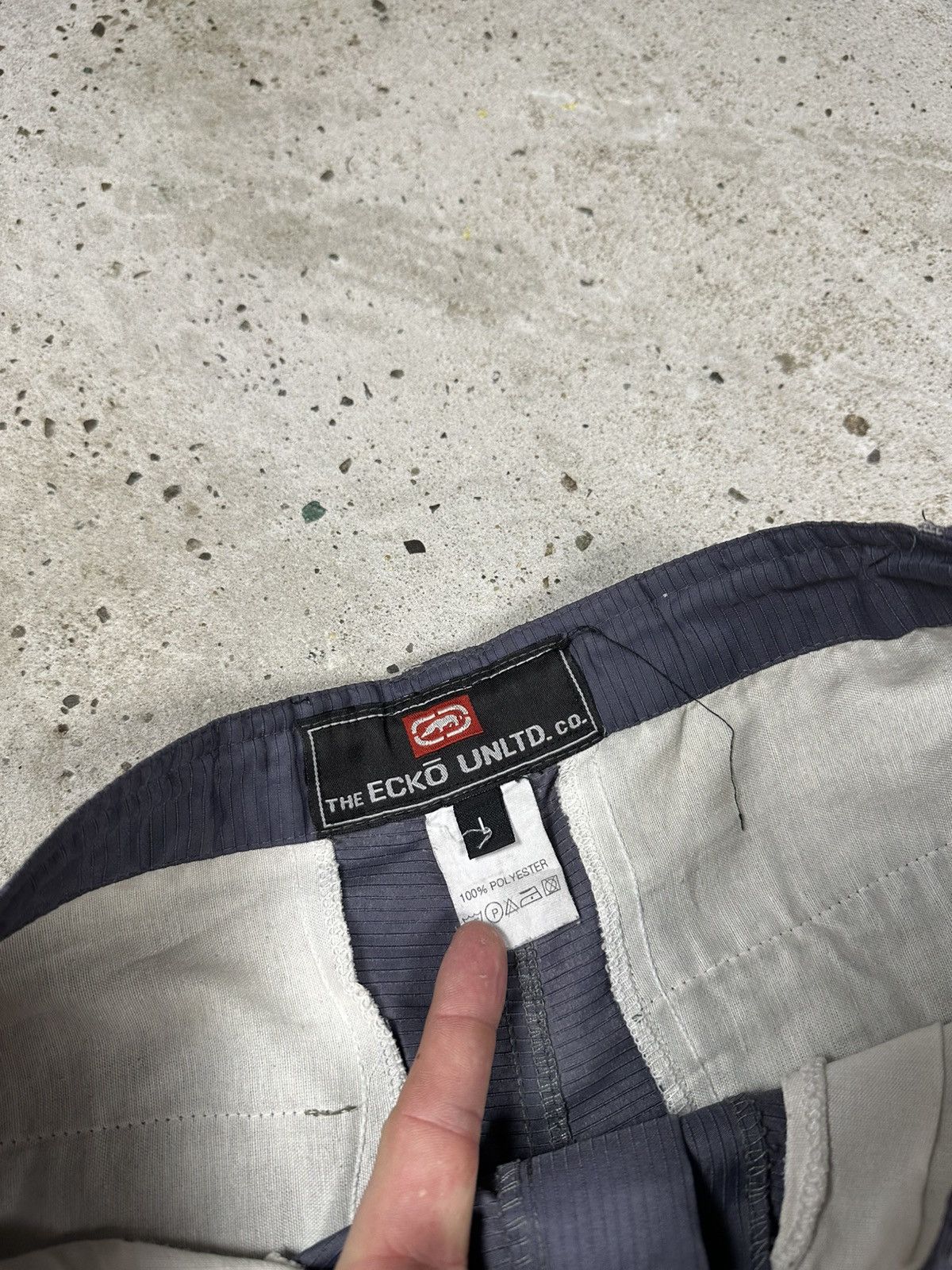 Ecko Unltd. × Vintage Vintage Y2K Ecko Unlimited Baggy Cargo Track Pants Size US 31 - 9 Thumbnail