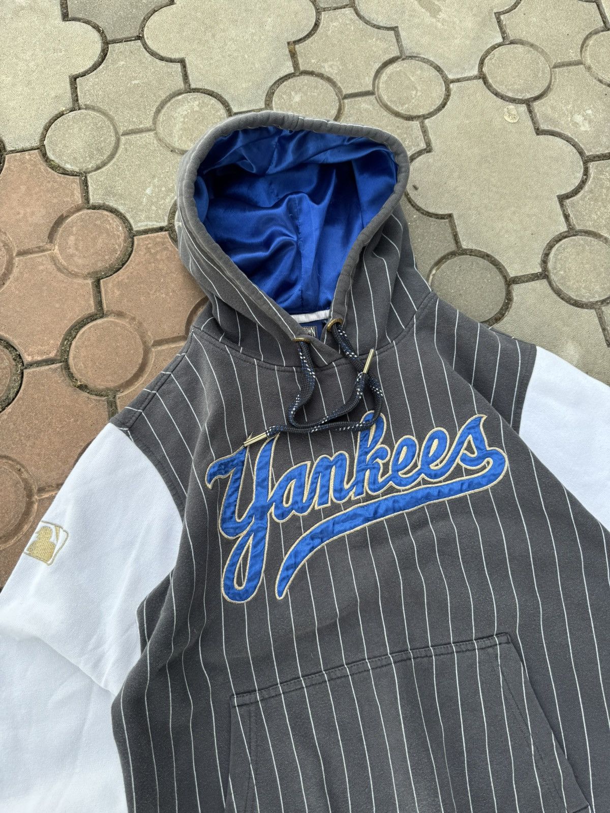 New York Yankees Vintage New York Yankees Y2K Baggy Hoodie Size US M / EU 48-50 / 2 - 2 Thumbnail