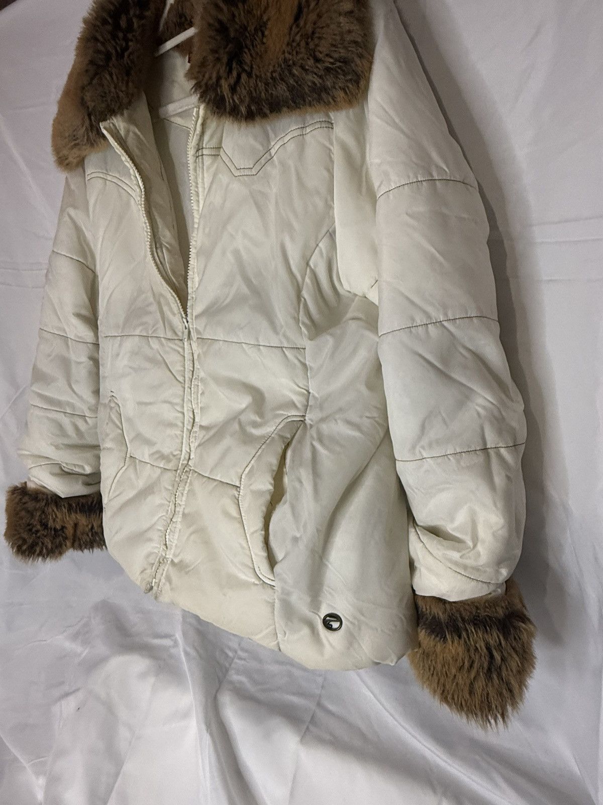 Point Zero Rare Y2K Point Zero Fur Cuff White Puffer Jacket Vintage M Size US M / EU 48-50 / 2 - 7 Thumbnail
