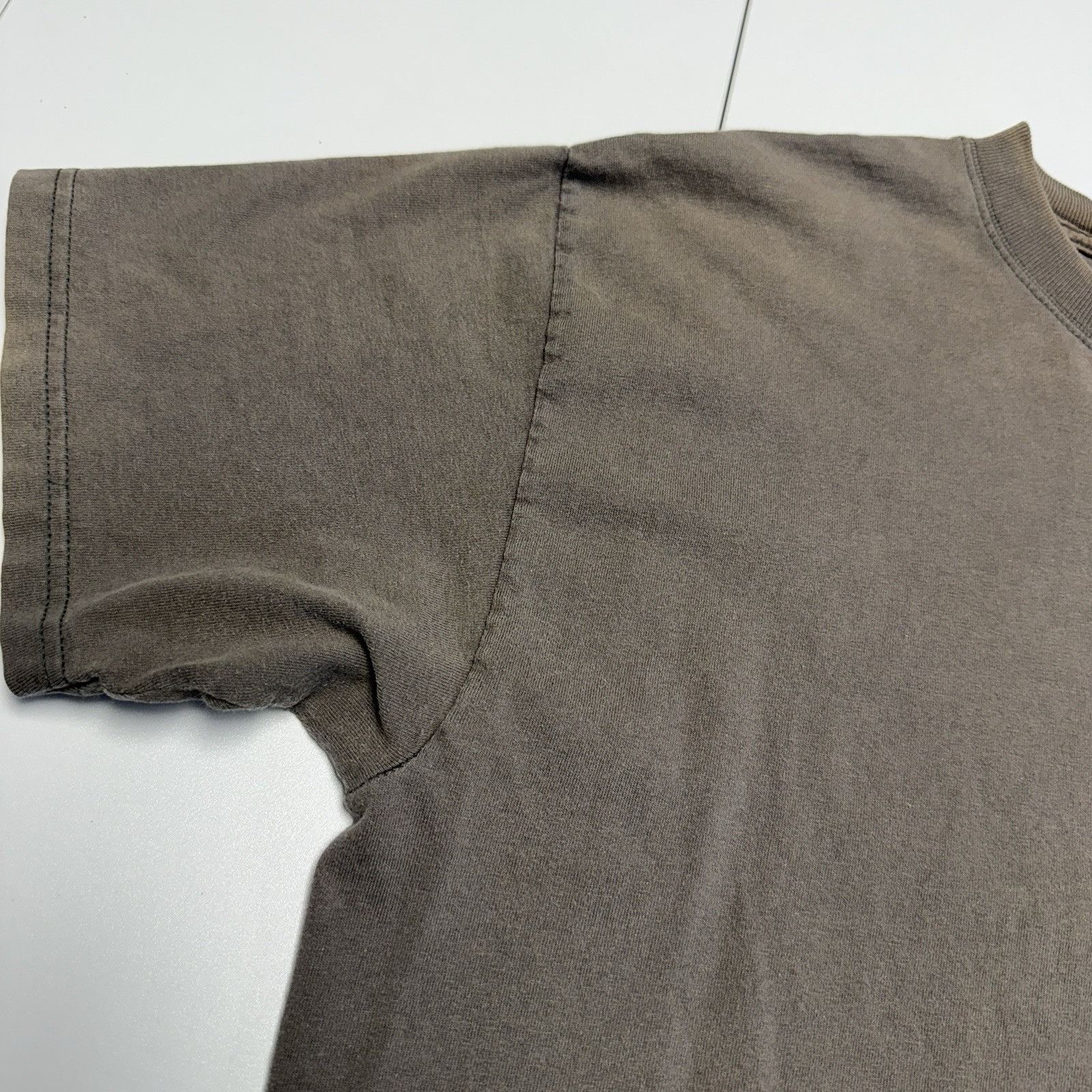 Vintage Vintage Lucky 13 T Shirt Mens Large Y2K Brown Short Sleeve G Size US L / EU 52-54 / 3 - 9 Thumbnail