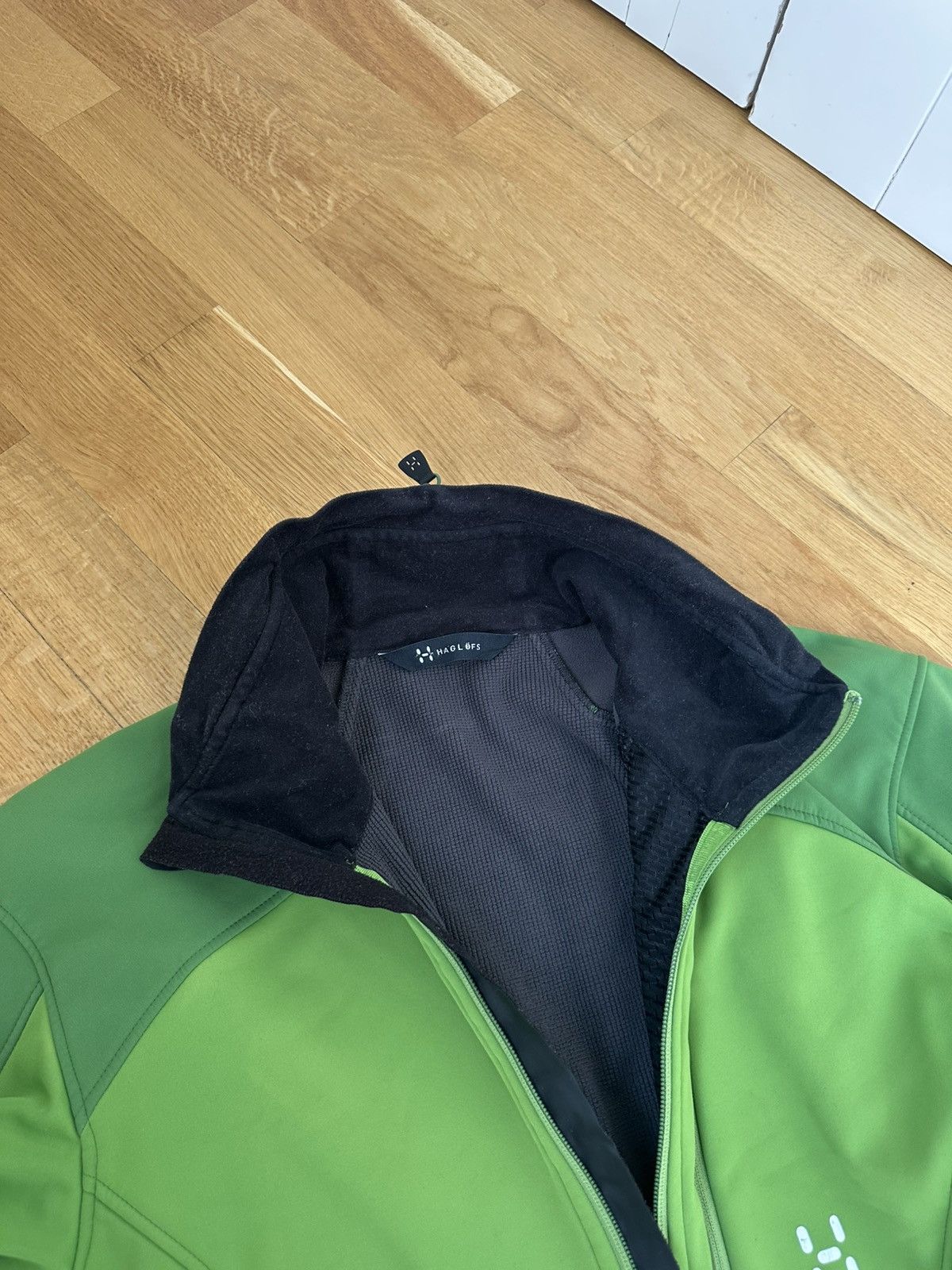 Haglofs Vintage Haglofs Softshell Jacket Windstopper Size US L / EU 52-54 / 3 - 11 Thumbnail