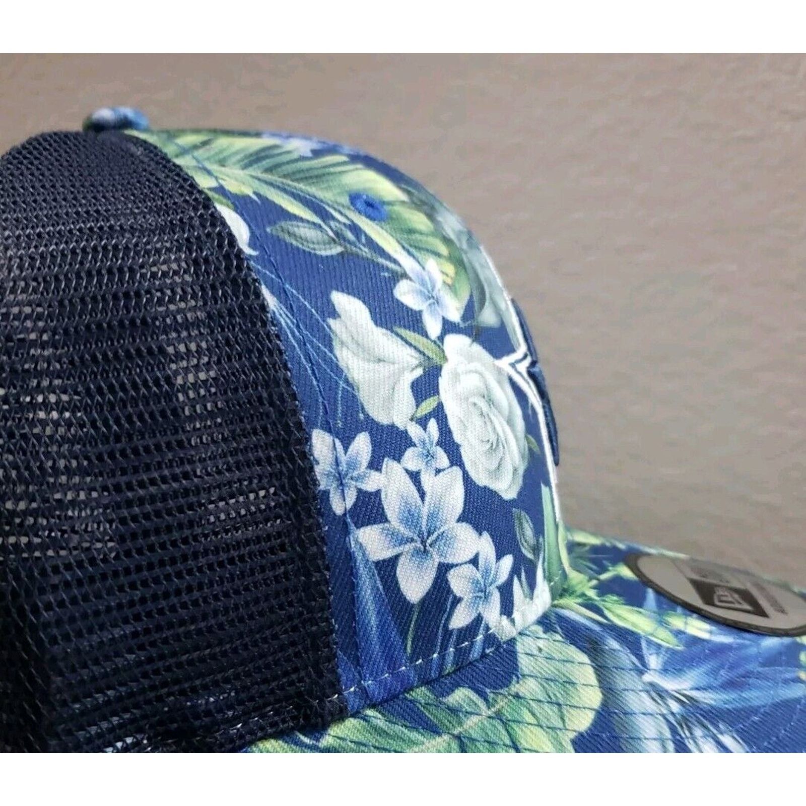 New Era Dallas Cowboys Hat Cap Mesh Trucker Floral Snapback New Era Size ONE SIZE - 2 Thumbnail