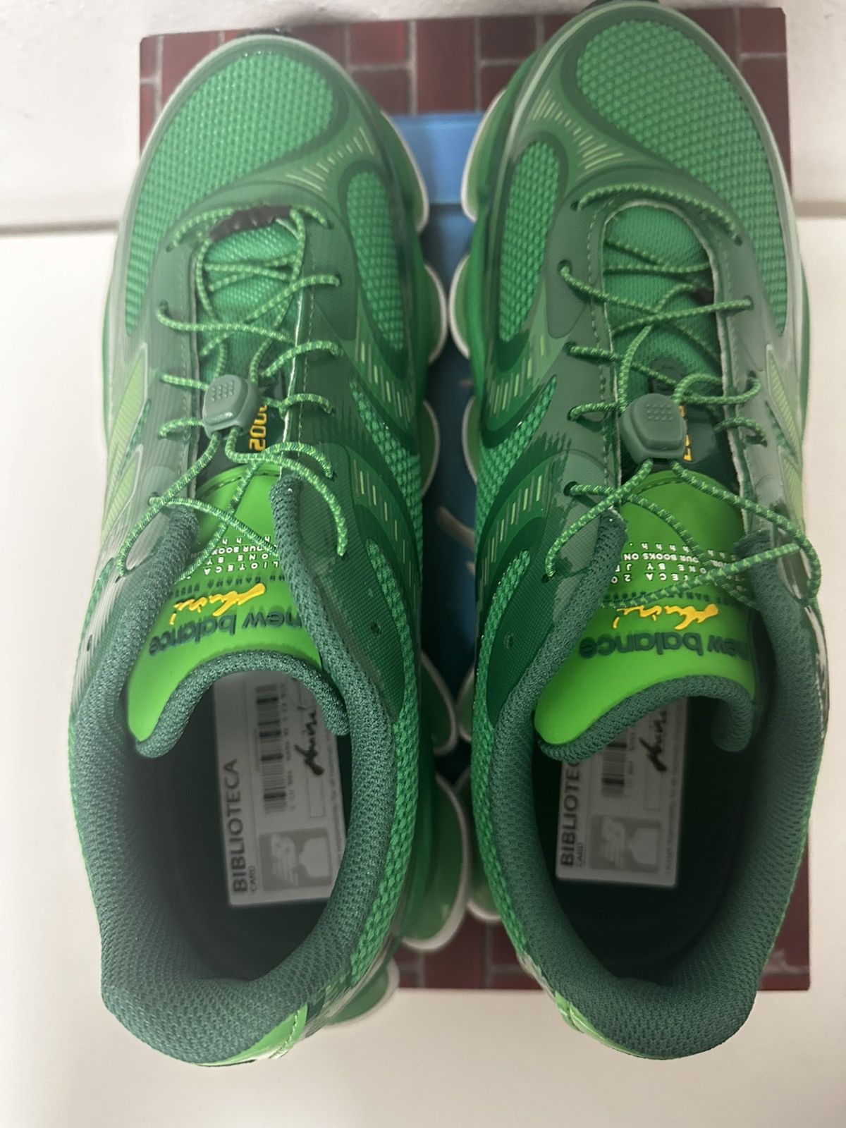 New Balance New Balance Abzorb 2000 x Aminé “Biblioteca” Size US 9 / EU 42 - 11 Thumbnail