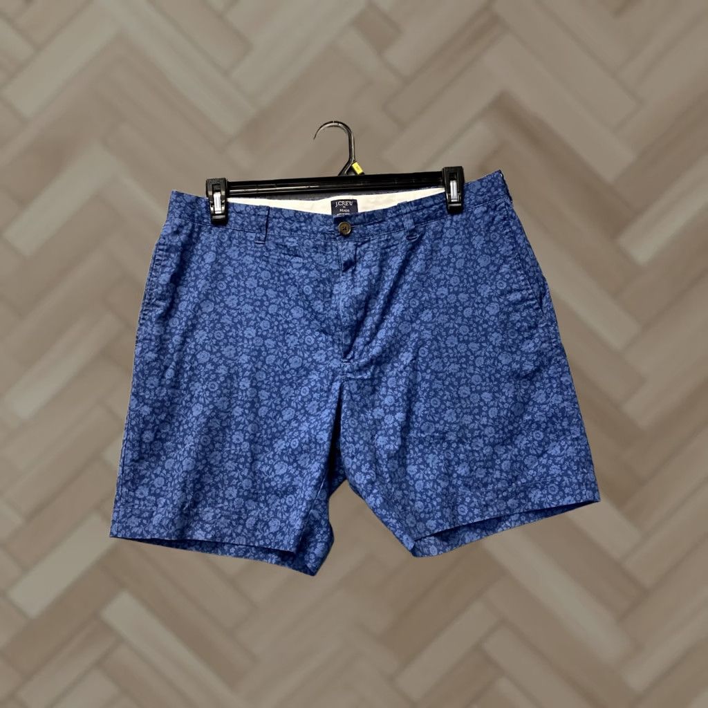 J.Crew J.CREW Men Shorts Size 35 Blue Chino Flower Pockets Flat Front Button 7 Inseam Regular Mens Size US 35 - 1 Thumbnail