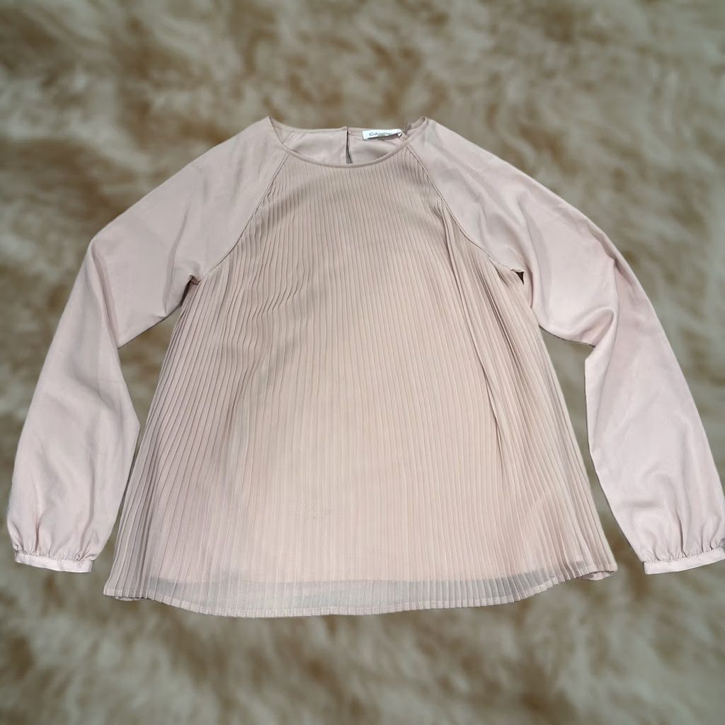 Calvin Klein Calvin Klein Pink Pleated Raglan Blouse Shirt Relaxed Regular S Women Long Sleeve Puff Accent Pleated Formal Evening Kidless Girls? Size S / US 4 / IT 40 - 1 Thumbnail