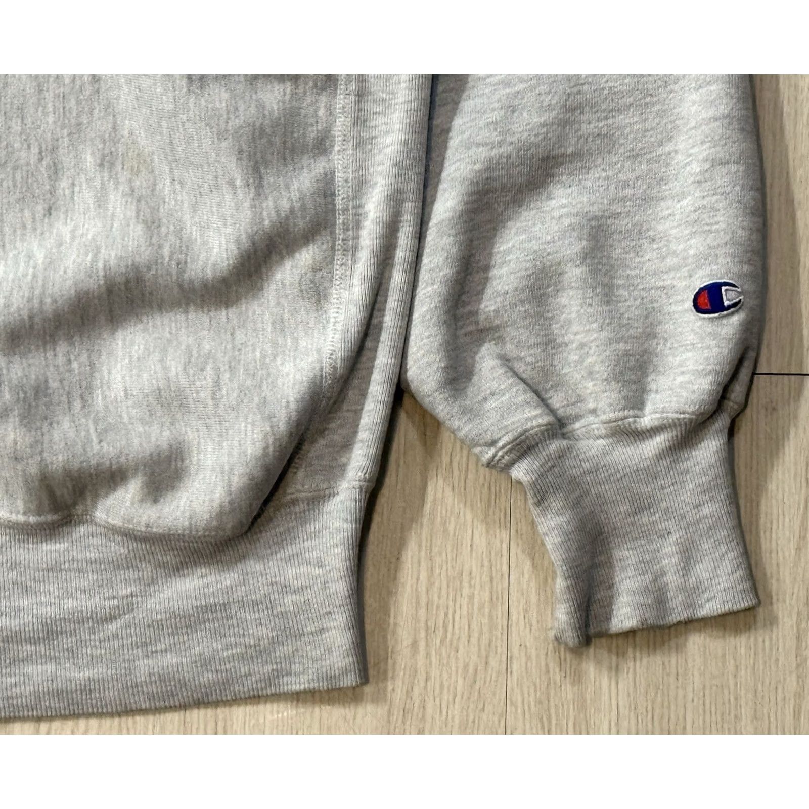 Champion VINTAGE Champion Reverse Weave Monmouth College Crewneck Sweatshirt 2XL Gray Graphic Print Mens Jersey Collegiate 90s Size US XXL / EU 58 / 5 - 5 Thumbnail