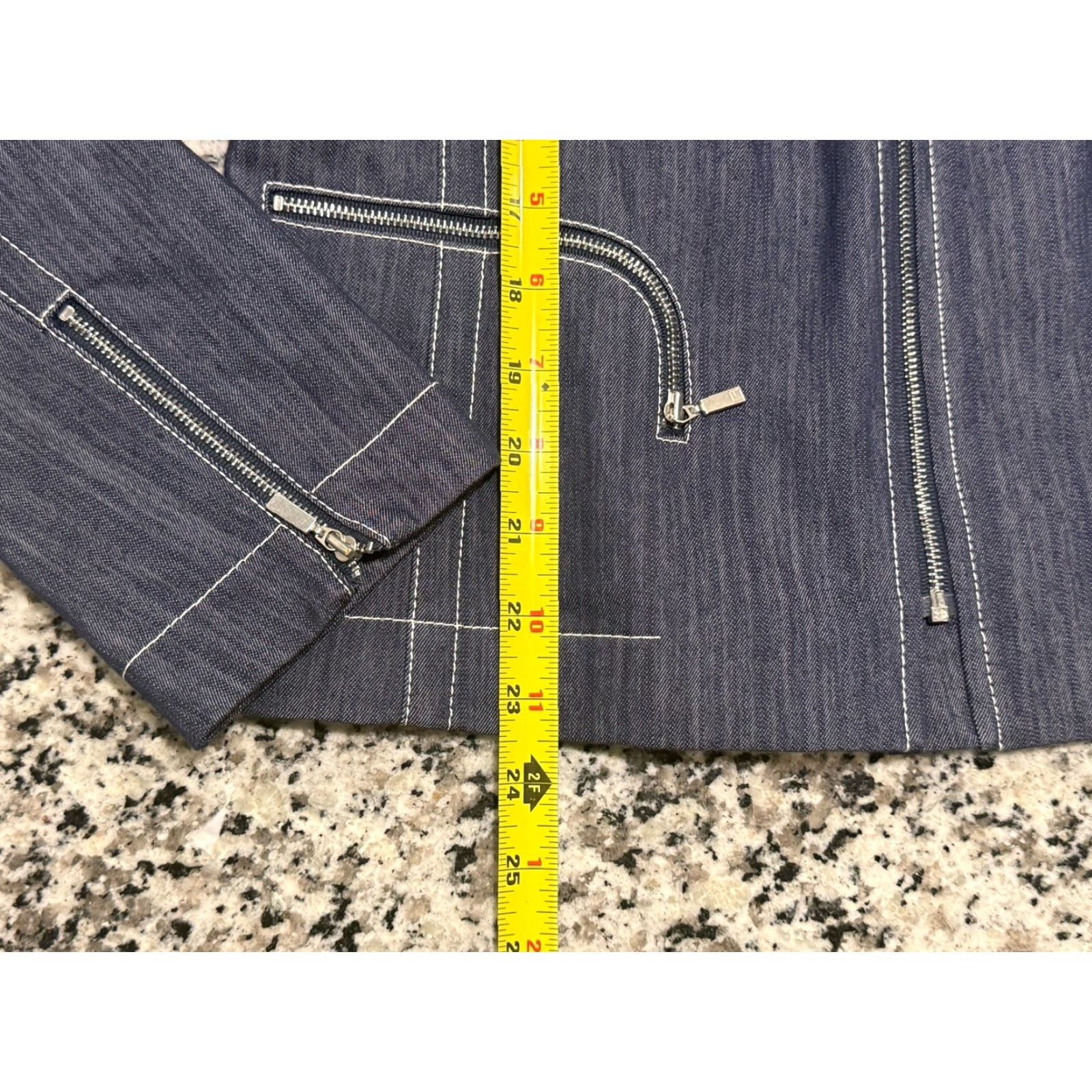 Vintage Lafayette 148 New York Malia Topstitched Denim Jacket Blue 6 Women Regular Zip Pocket Mid-Length Jacket Size M / US 6-8 / IT 42-44 - 3 Thumbnail
