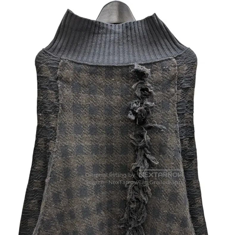 Yohji Yamamoto Yohji Yamamoto Plaid turtleneck fringed knit sweater Size XS / US 0-2 / IT 36-38 - 2 Thumbnail