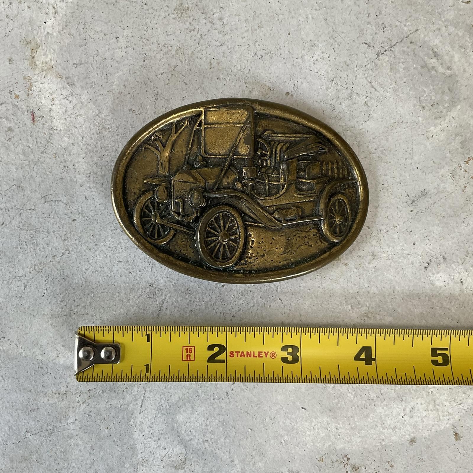 Vintage vintage avon antique car brass oval belt buckle model t Size ONE SIZE - 3 Thumbnail