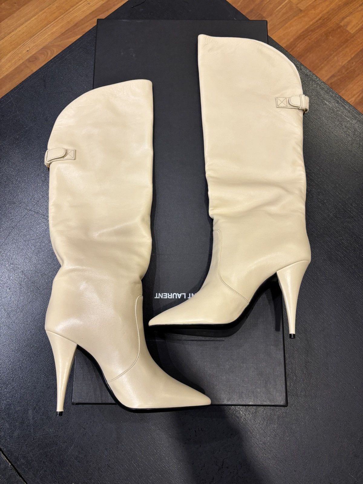 Saint Laurent Paris Saint Laurent Vitello Piuma Boot Size US 10 / IT 40 - 2 Thumbnail