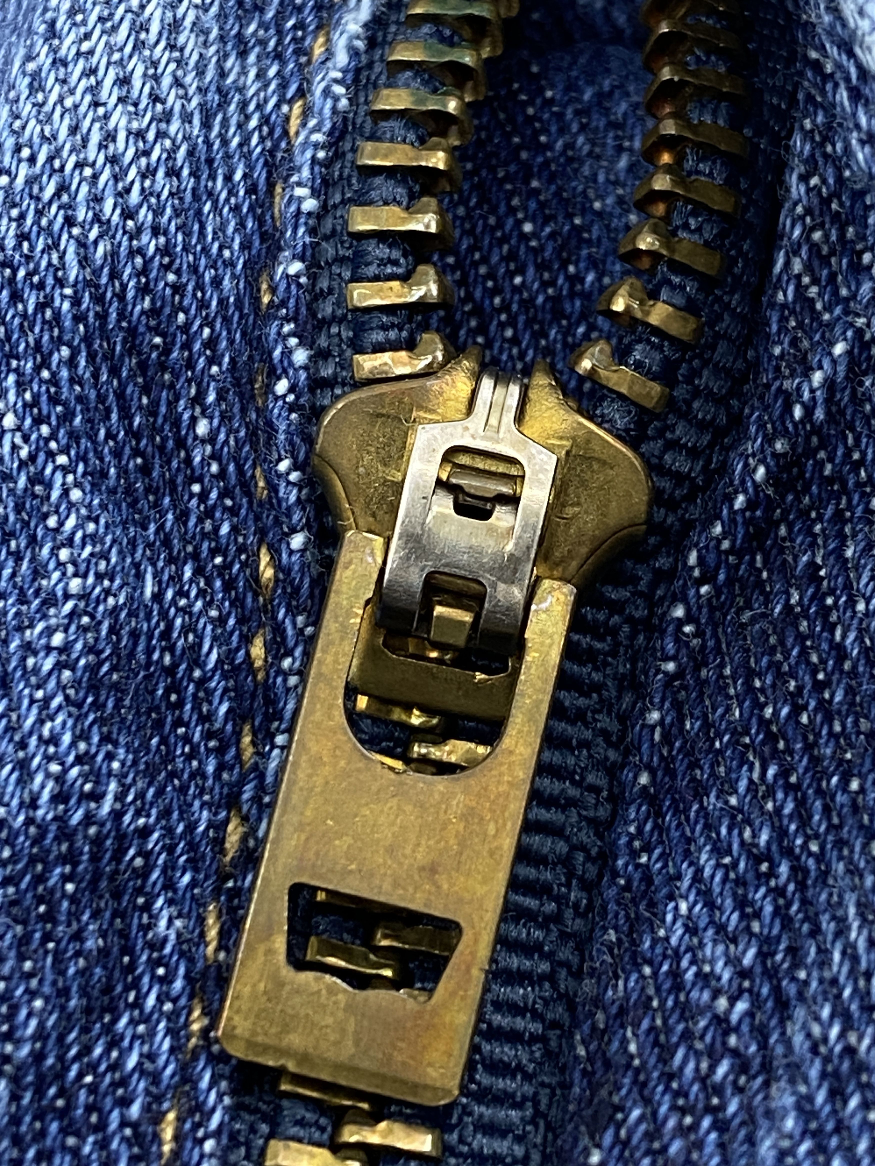 Levi's Vintage Levis 514 Jeans DP2617 Size US 35 - 9 Thumbnail
