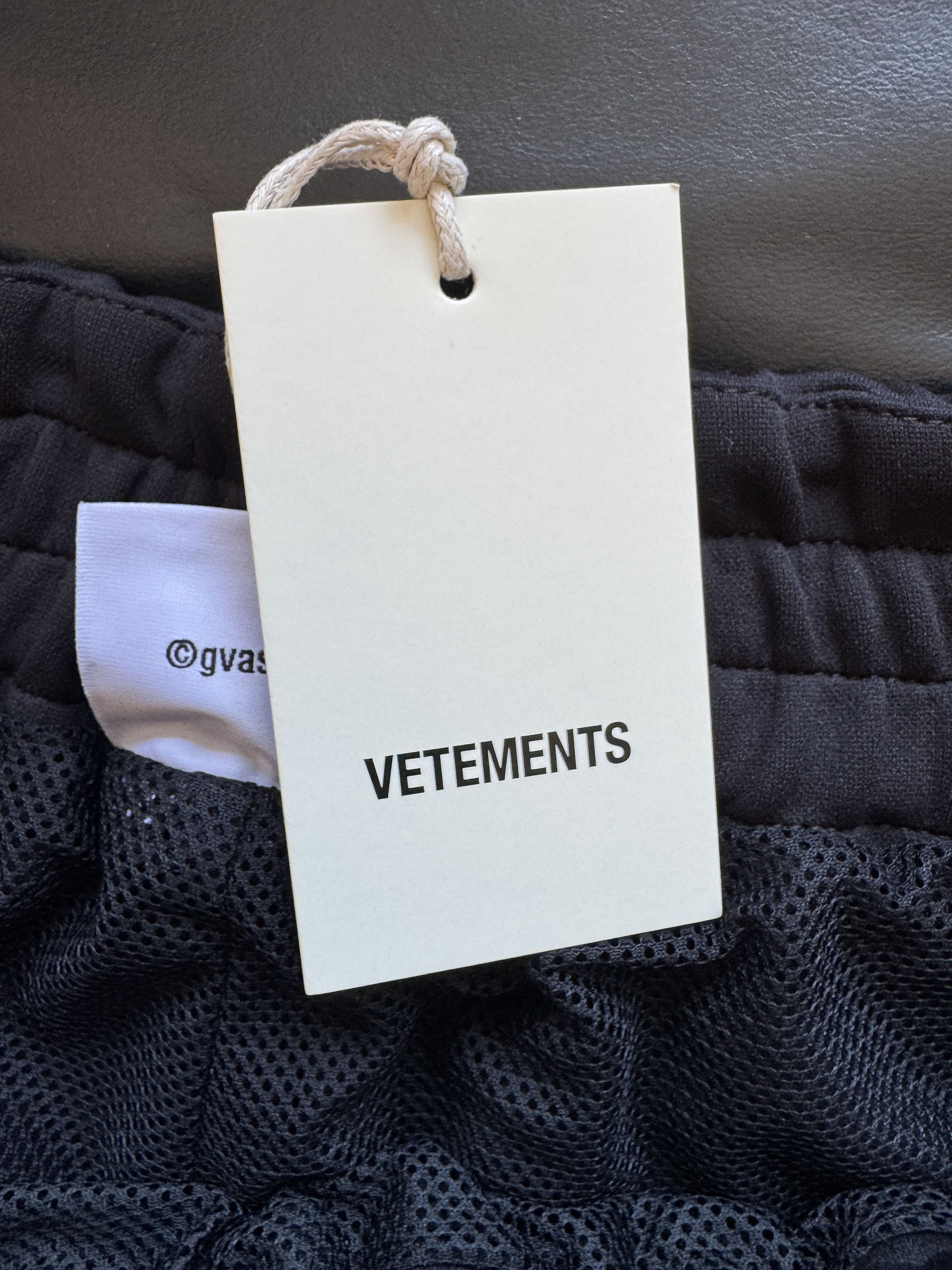 Vetements Blackout oversized tracksuit pants Size US 34 / EU 50 - 14 Thumbnail