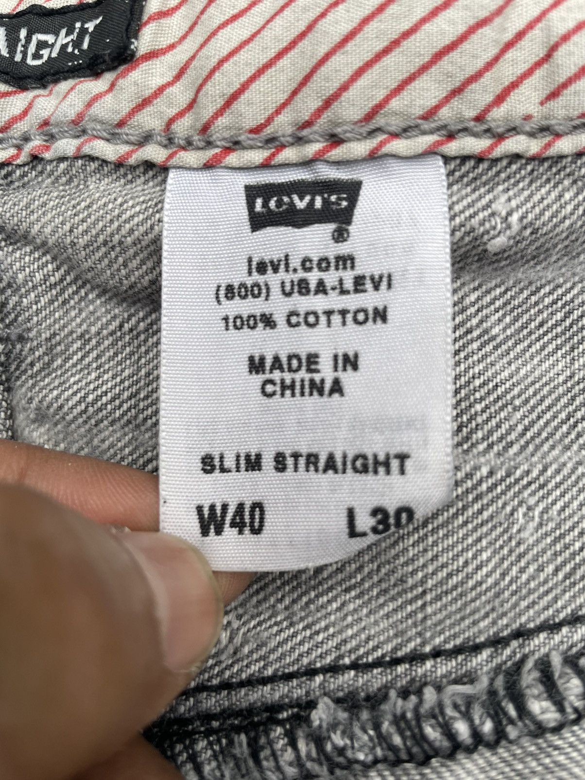 Levi's Vintage Levi’s 701S Distresed Size US 41 - 18 Thumbnail