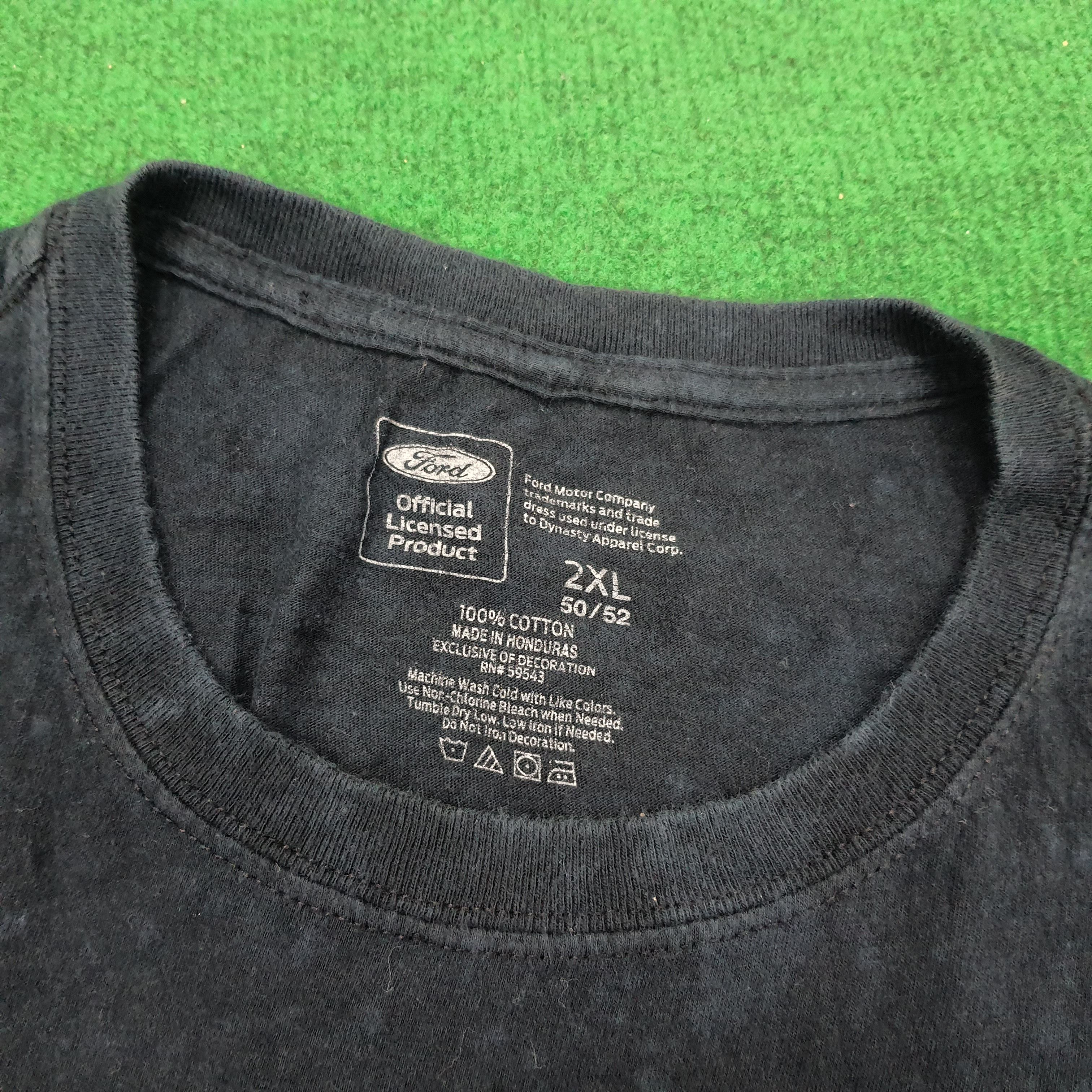 Ford × Vintage Vintage Ford Racing Mustang T-shirt Size US XXL / EU 58 / 5 - 4 Thumbnail