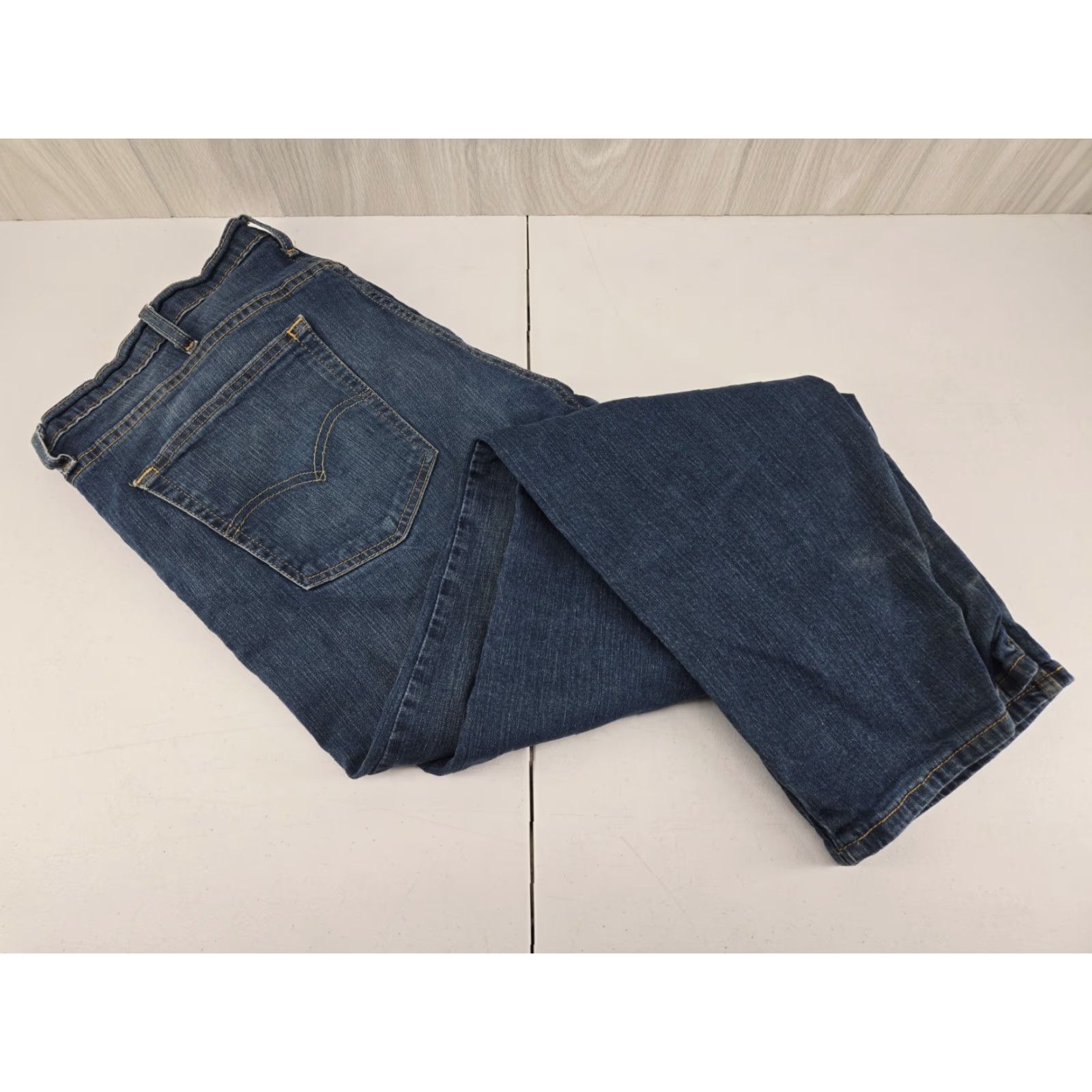 Levi's VINTAGE? No. Levi's 559 Jeans 42x32 Blue Dark Wash Denim Pants Mens Regular 42 Inseam 32 Leg Opening 9" 5-Pocket Design Size US 42 / EU 58 - 5 Thumbnail
