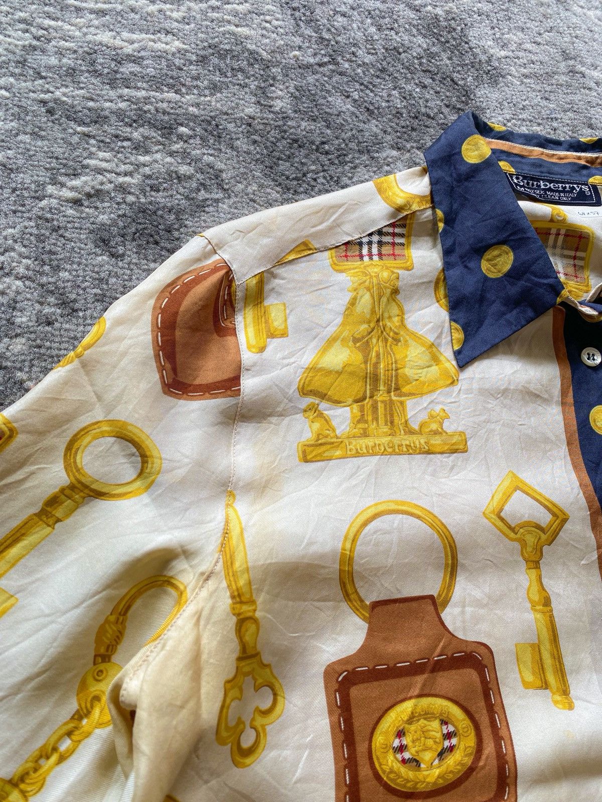 Burberry Vtg Burberry Silk Baroque Print Shirt Size US M / EU 48-50 / 2 - 6 Thumbnail