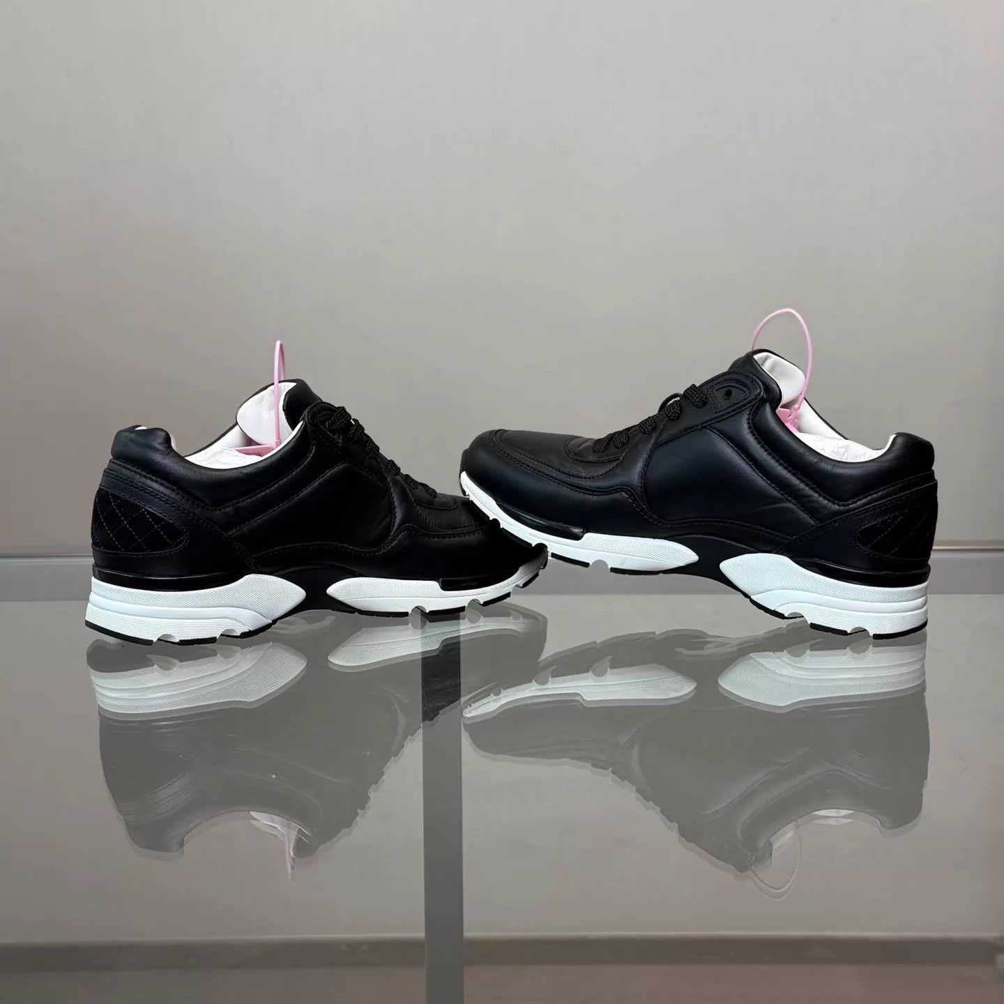 Chanel CHANEL 23K Black White CC Logo Sneakers Women's 37.5 New Size US 7 / IT 37 - 6 Thumbnail
