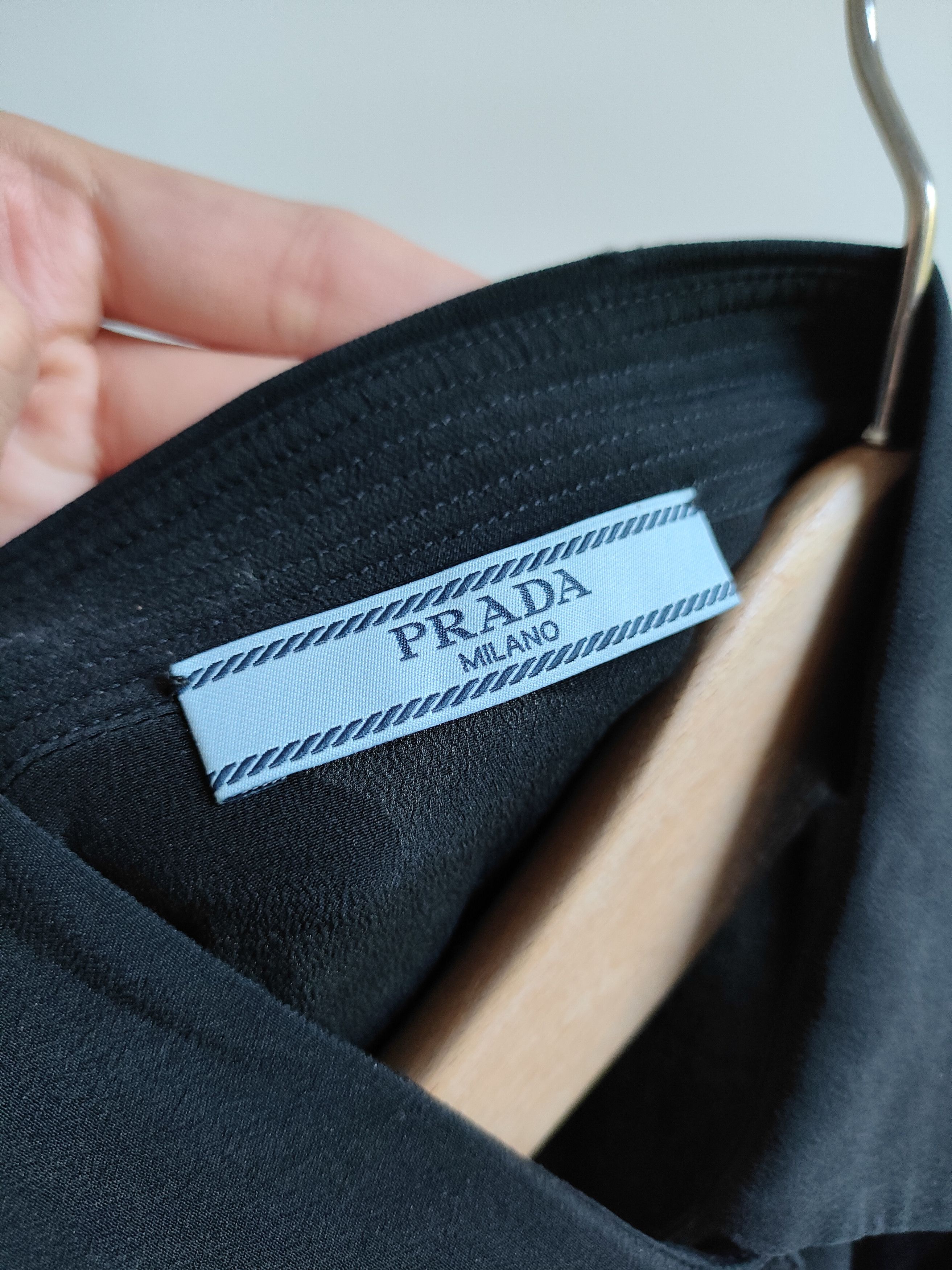 Prada Prada Crepe de Chine Silk Bib Sleeveless Shirt Size M / US 6-8 / IT 42-44 - 7 Thumbnail