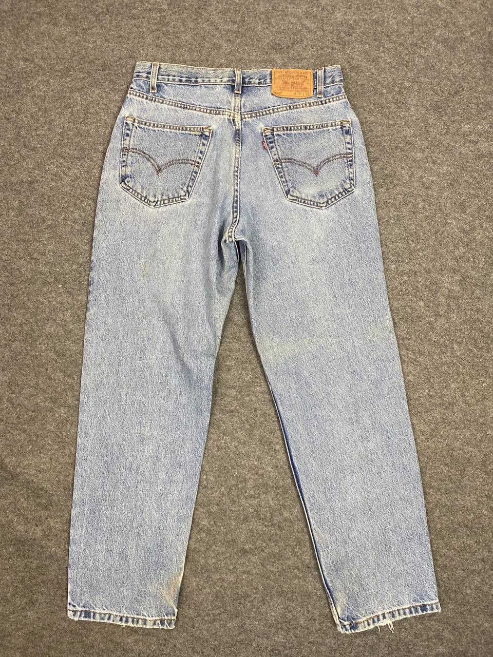 vintage levis 550 lightwash denim nice design
