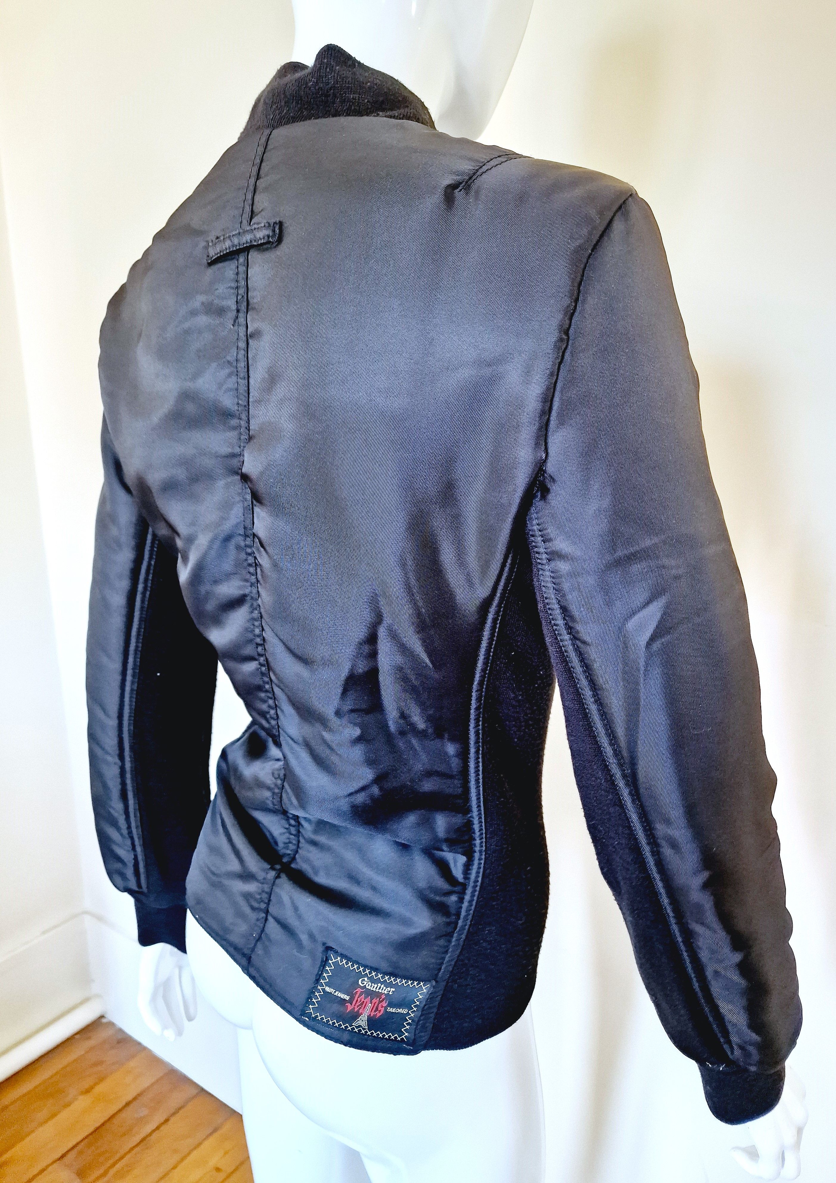 Jean Paul Gaultier Jean Paul Gaultier 6-pack Muscle Torso Puffer Bomber Jacket Size S / US 4 / IT 40 - 6 Thumbnail