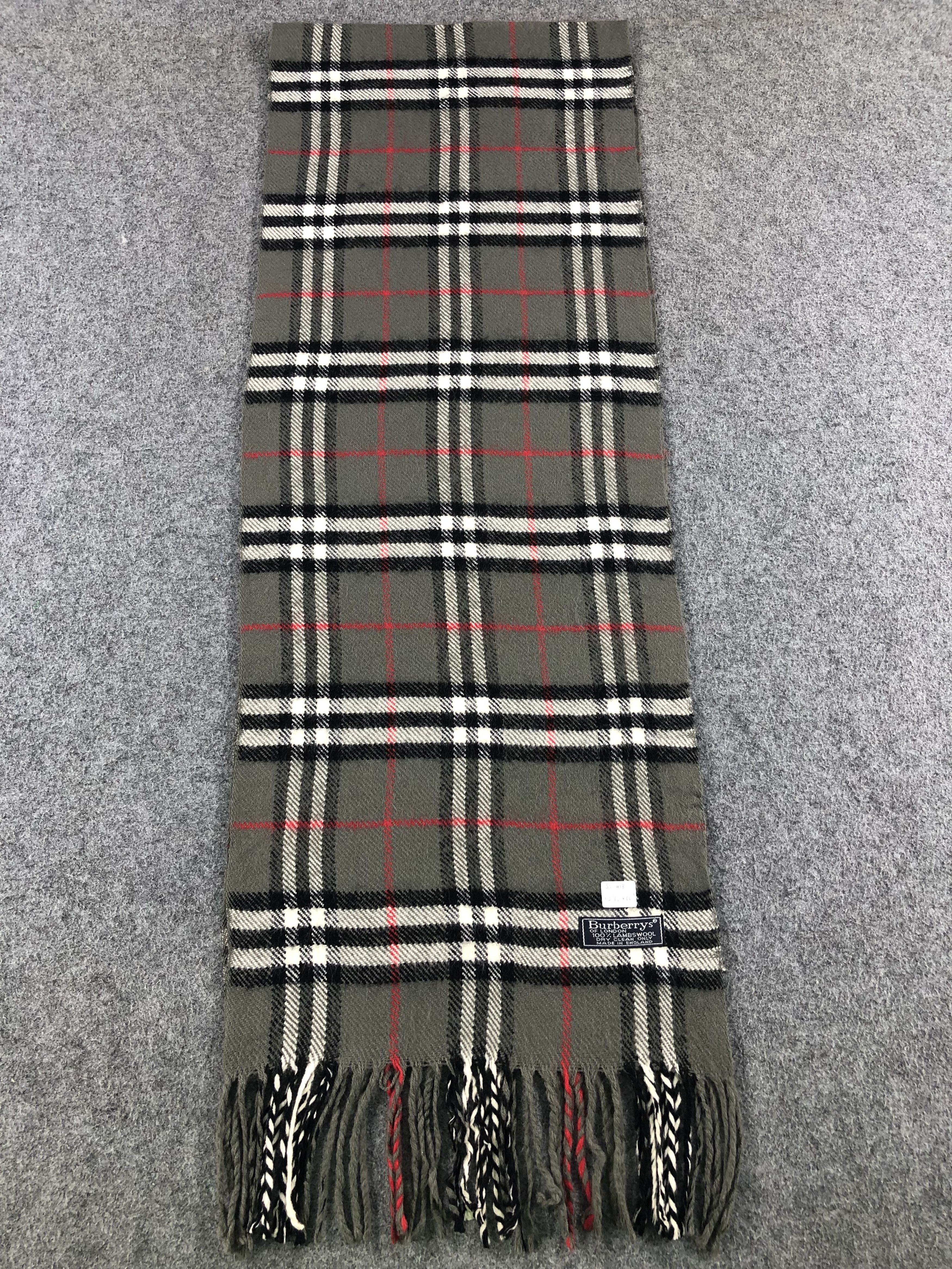 Burberry Burberry Scarf / Muffler / Neckwear Lambswool Size ONE SIZE - 3 Thumbnail