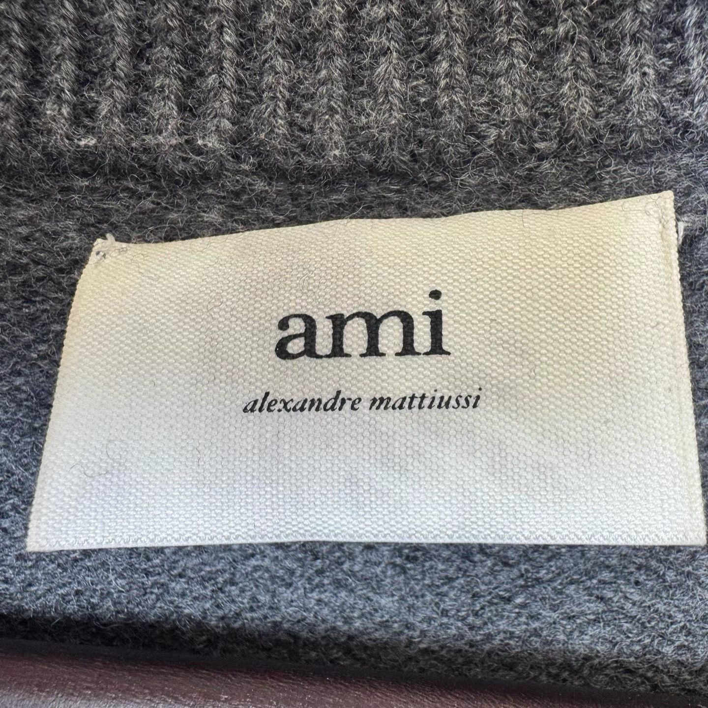 AMI AMI Grey Logo Heart Wool Pullover K36 Size US L / EU 52-54 / 3 - 3 Thumbnail