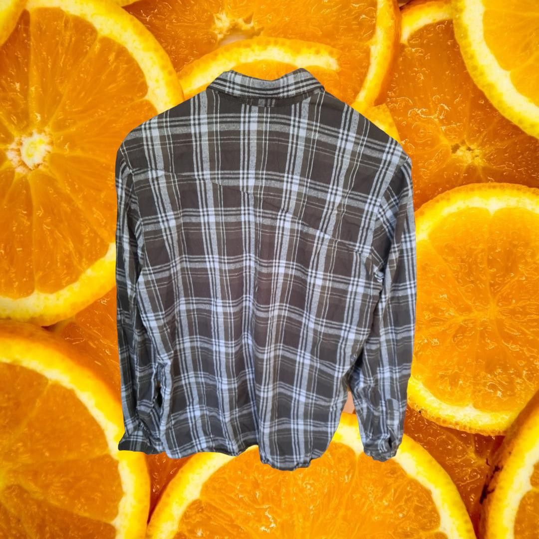 Volcom Volcom Classic Fit Blue and Black Plaid Button Up Shirt Size Size US M / EU 48-50 / 2 - 4 Thumbnail