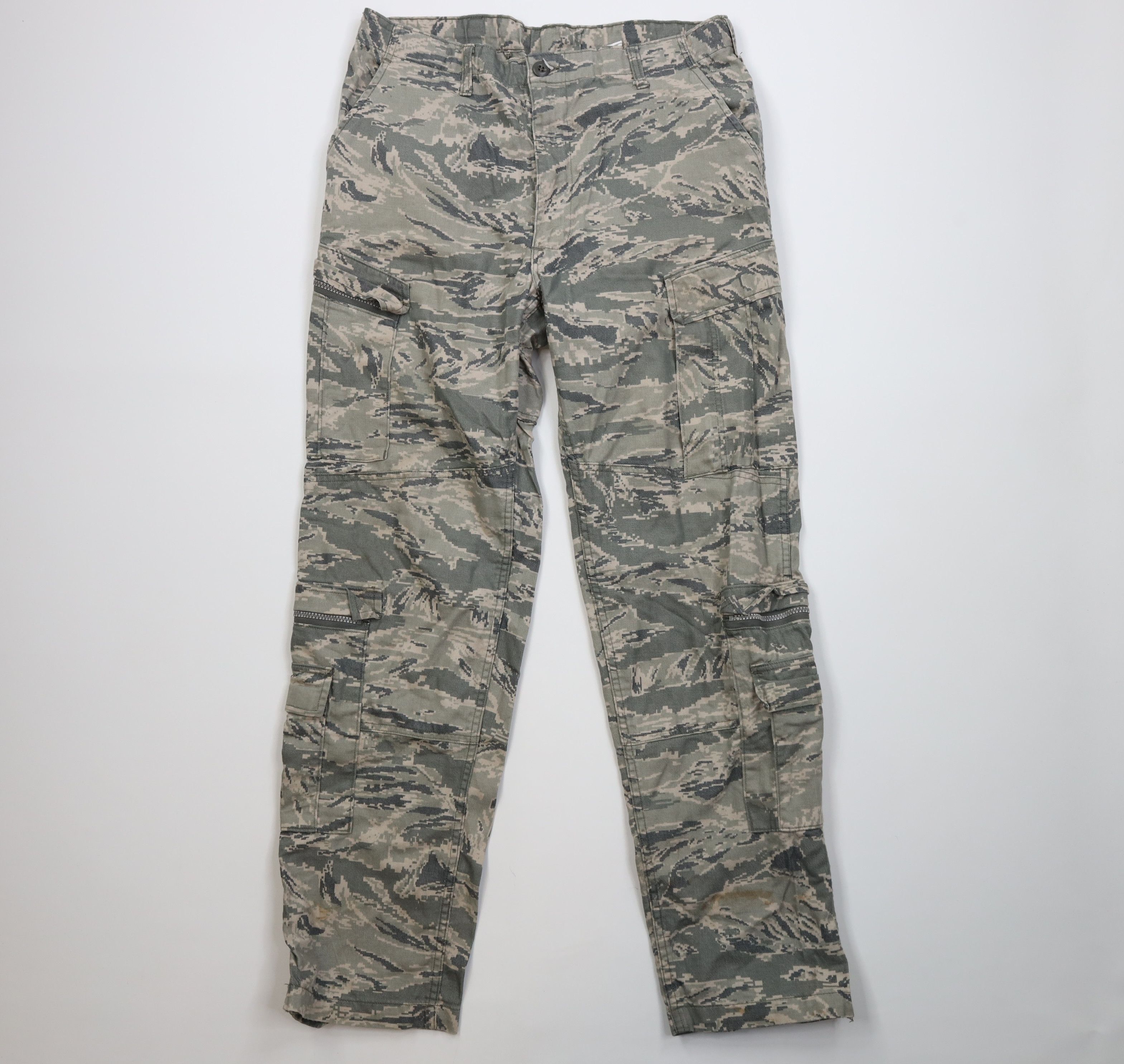 Vintage Vintage Y2K USGI Long Airmans Battle Camouflage Cargo Pants Size US 34 / EU 50 - 1 Thumbnail