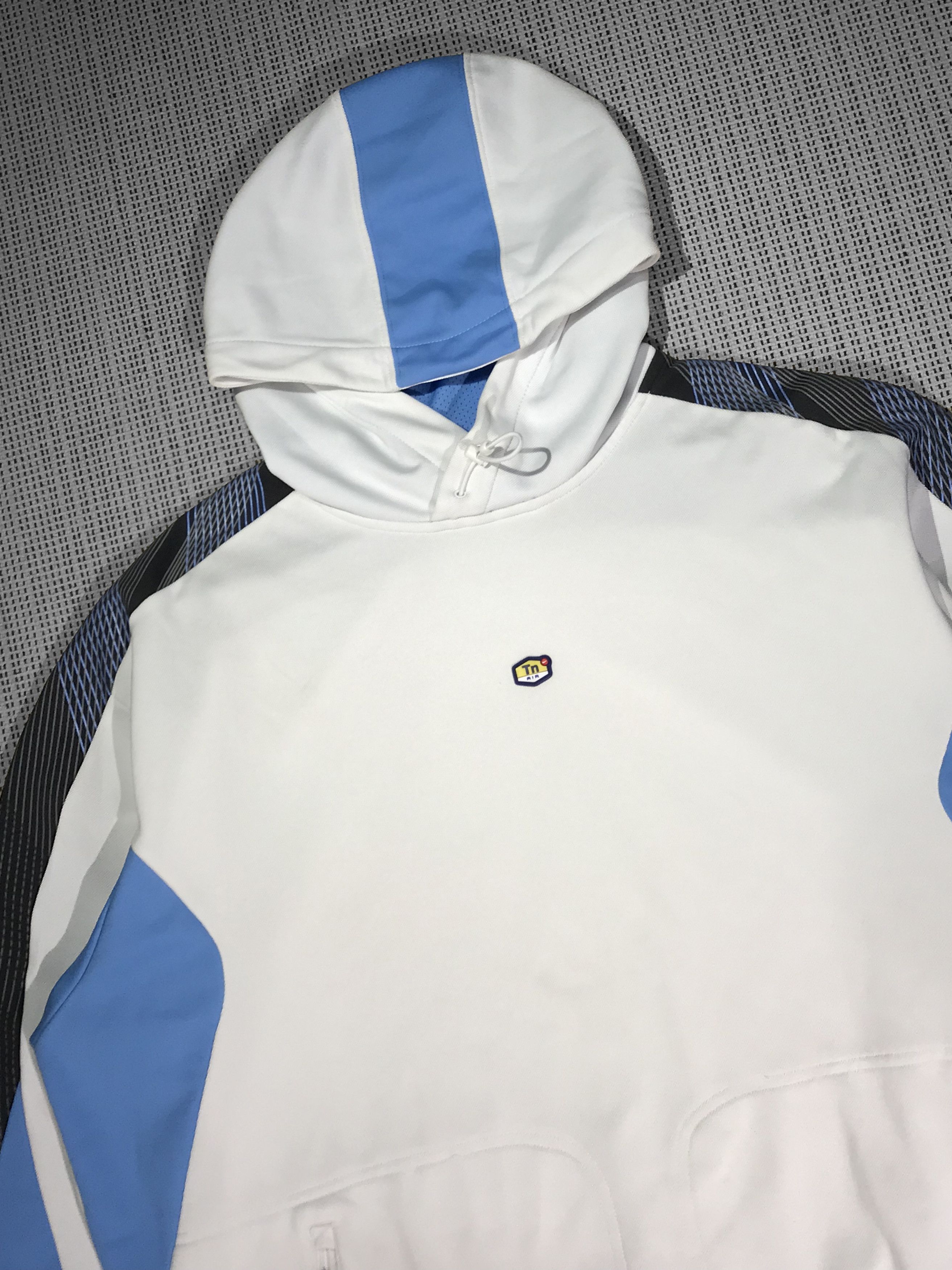 Nike × Vintage Vintage 00's Nike TN blue/white sweatshirt (XXL) Size US XXL / EU 58 / 5 - 3 Thumbnail