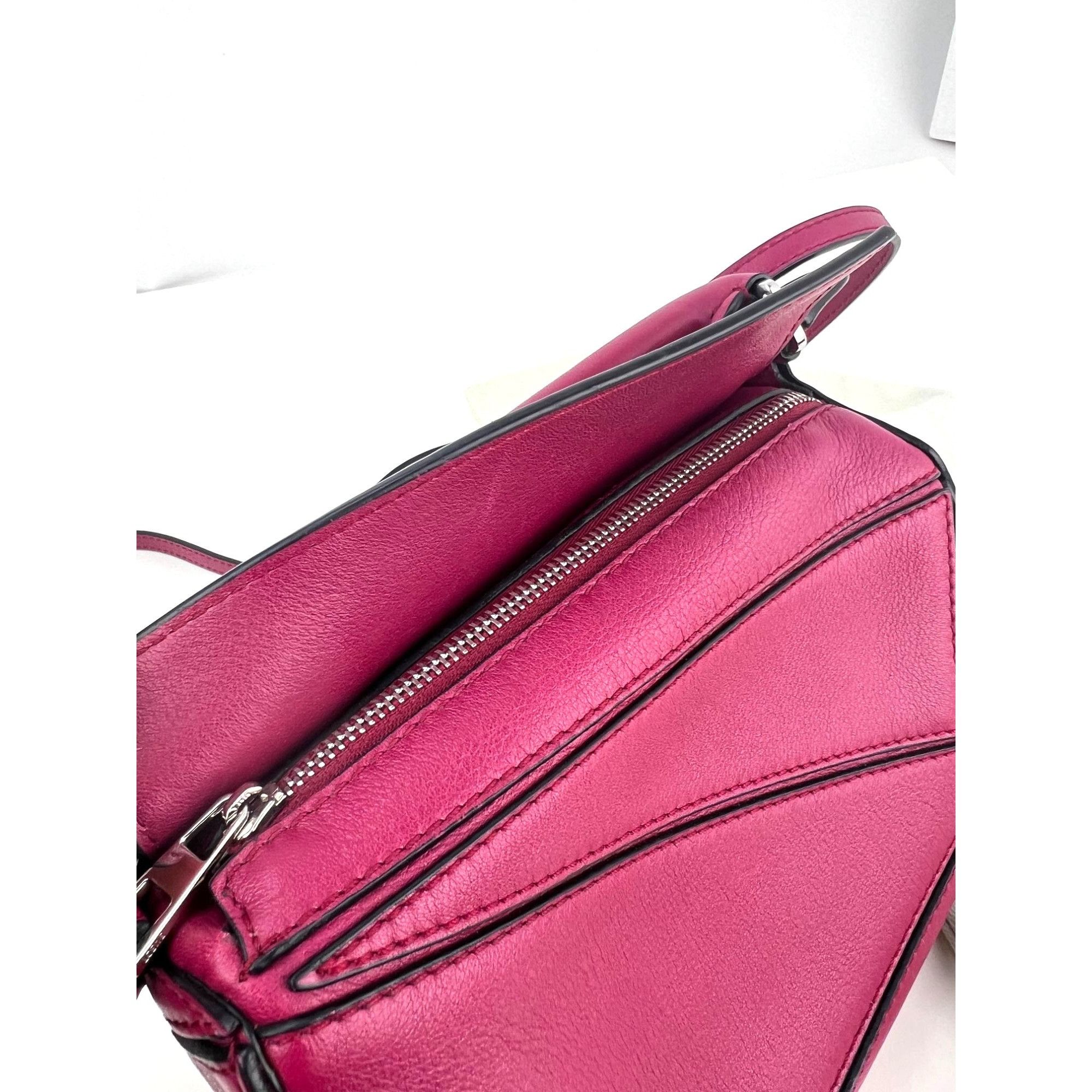 Loewe Loewe Calfskin Mini Crimson Puzzle Crossbody Hand Bag Size ONE SIZE - 11 Thumbnail