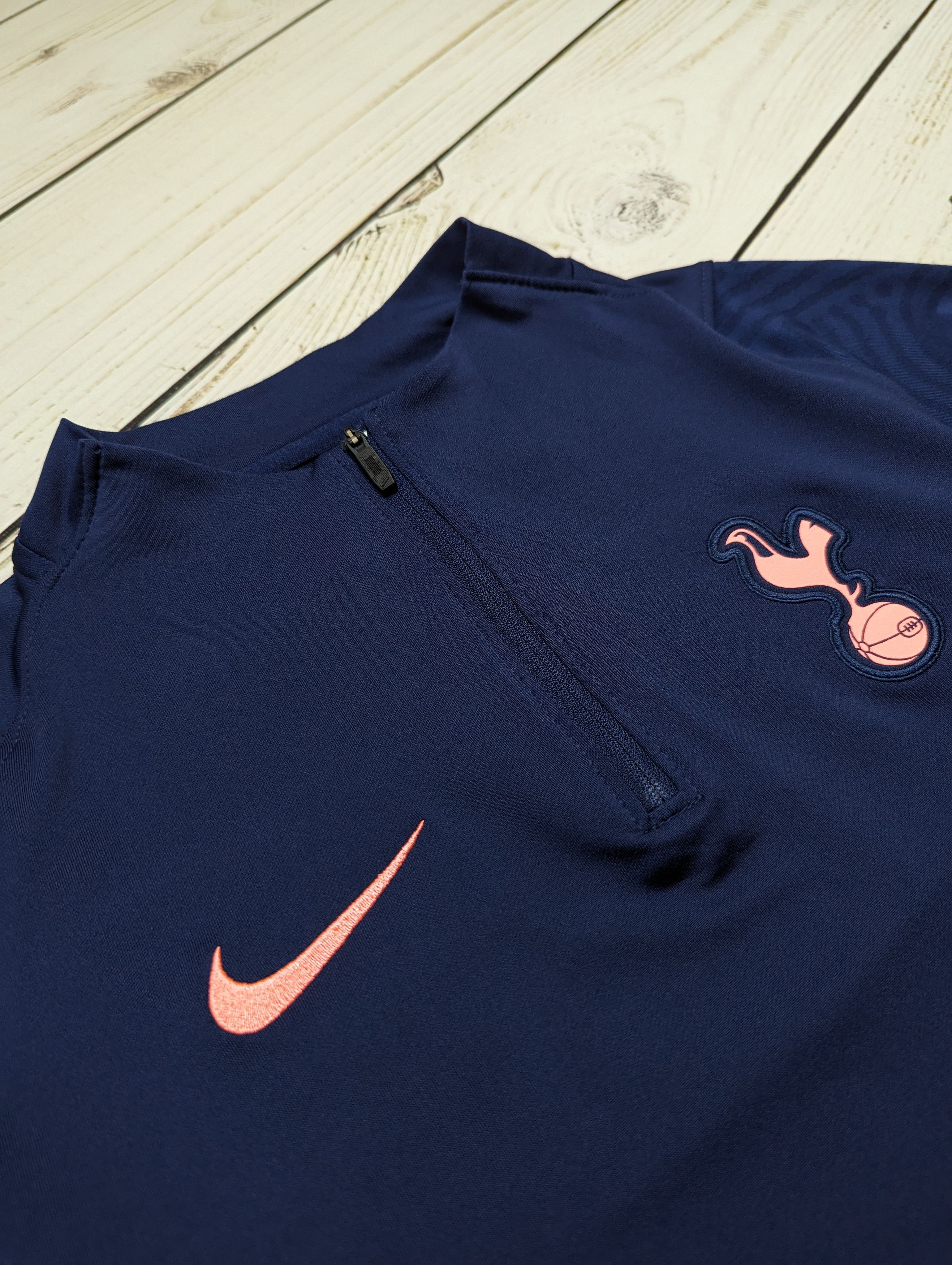 Nike Nike Tottenham Hotspur long sleeve drill top size M Size US M / EU 48-50 / 2 - 5 Thumbnail