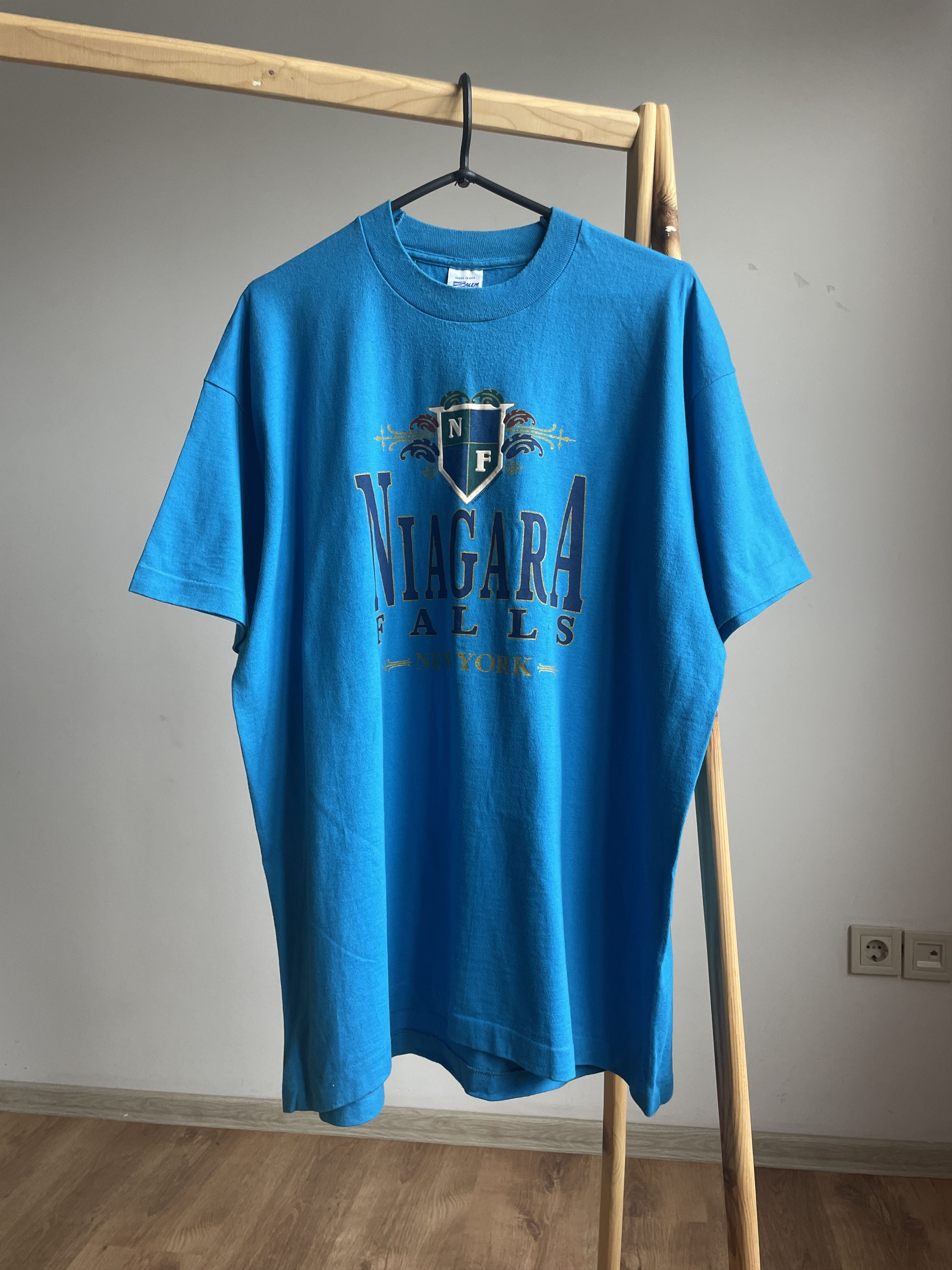 Salem Sportswear Niagara Falls Vintage 90's Single Stitch T-Shirt Size XL Size US XL / EU 56 / 4 - 1 Thumbnail