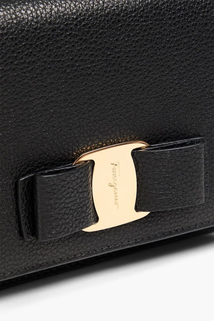 Salvatore Ferragamo o1s1rm0325 Size: OS / Leather-Cross-Body in Black Size ONE SIZE - 3 Thumbnail