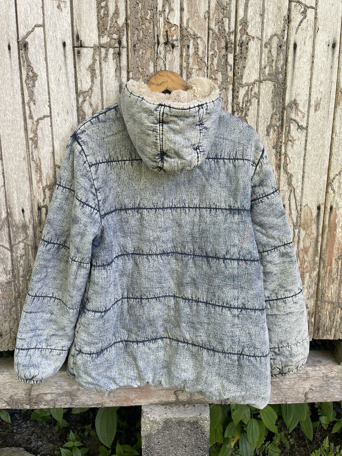 Designer ANAP Sherpa-Lined Acid Wash Denim Jacket Size US M / EU 48-50 / 2 - 10 Thumbnail