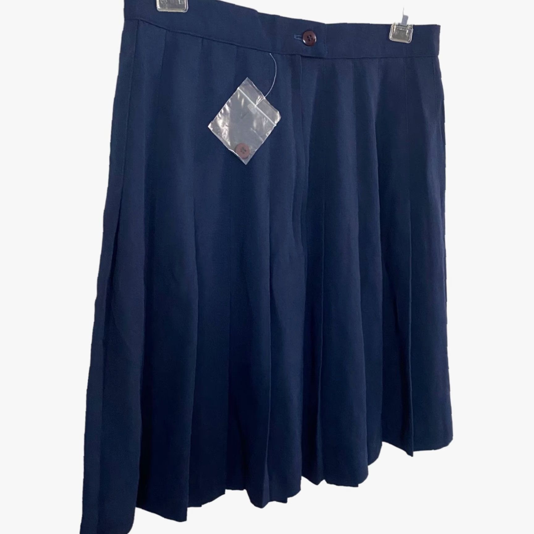 UES Clothing VINTAGE Mixed Blues Clothing Skirt Pleated Short Navy Blue 11 Womens Girls JuNIors Button Closure 50% Polyester 50% Rayon New Without Tags Size 32" / US 10 / IT 46 - 3 Thumbnail