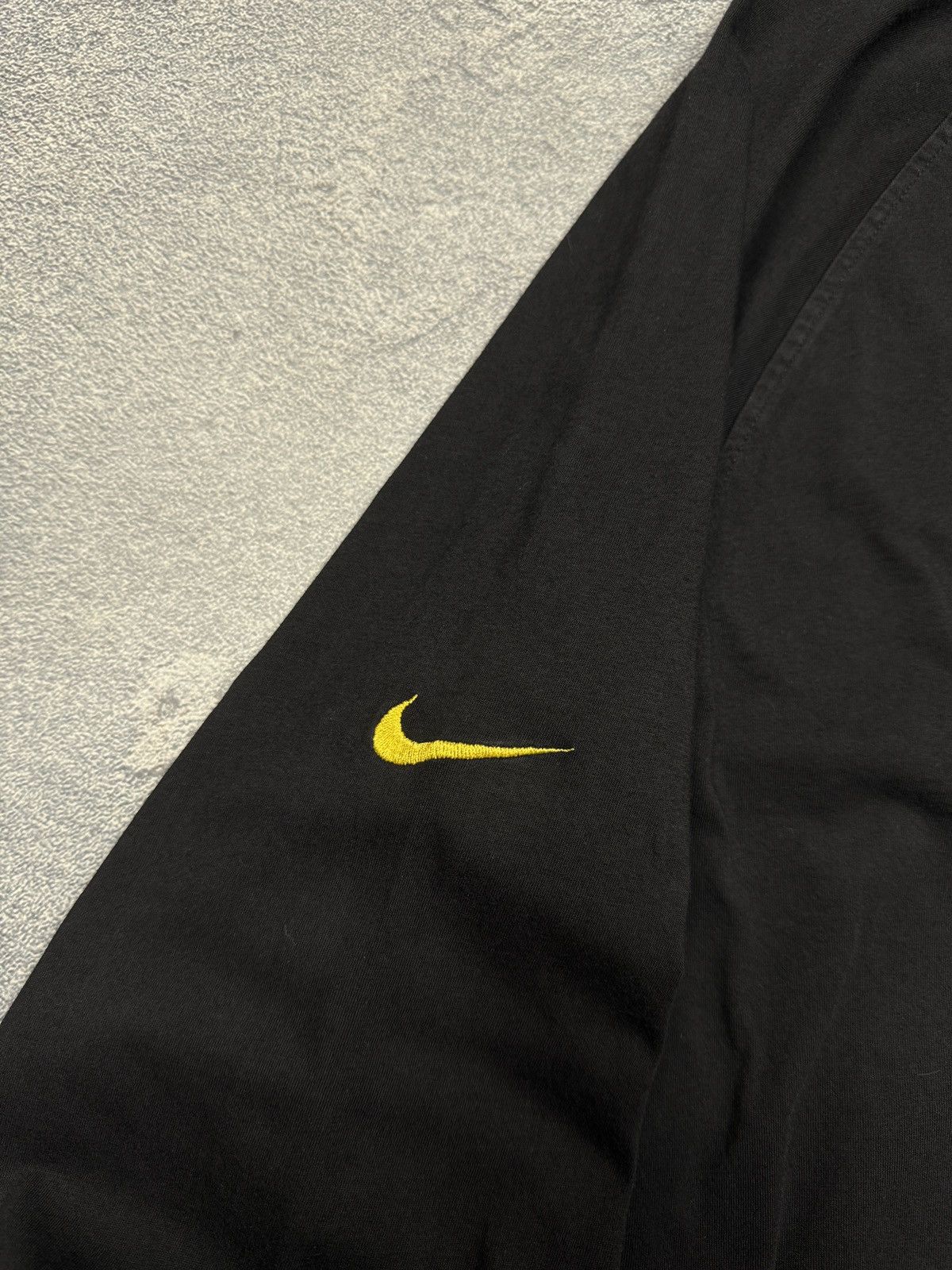 Nike Vintage 00s Nike 10/2 Logo Tee Shirt Long Sleeve Size US XL / EU 56 / 4 - 10 Thumbnail