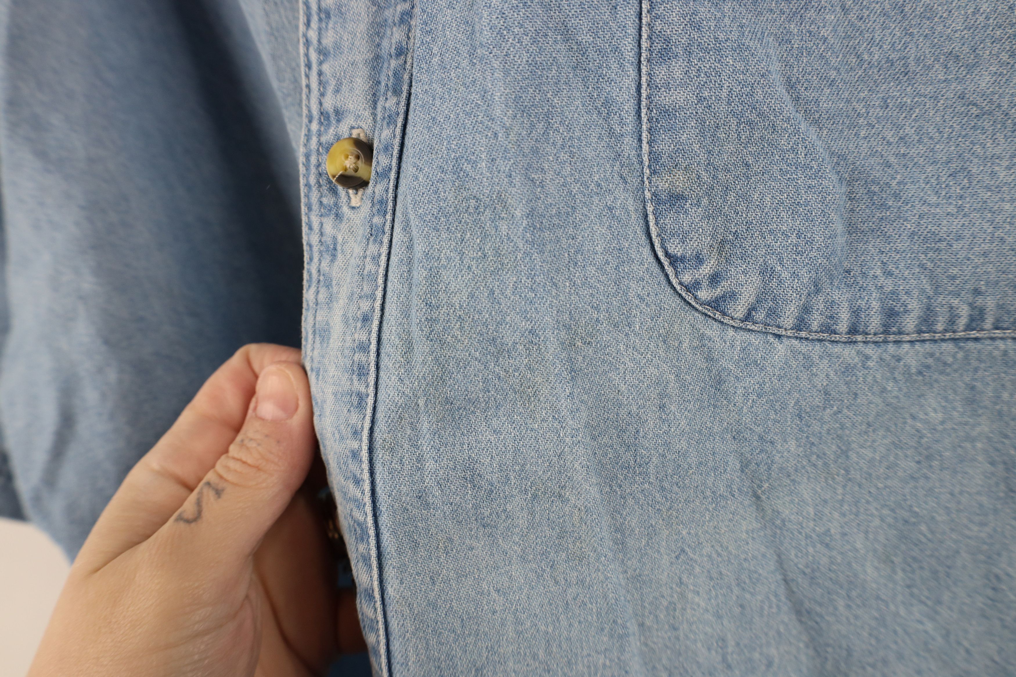 Vintage Vintage Y2K 2009 German American Festival Denim Button Shirt Size US XXL / EU 58 / 5 - 6 Thumbnail