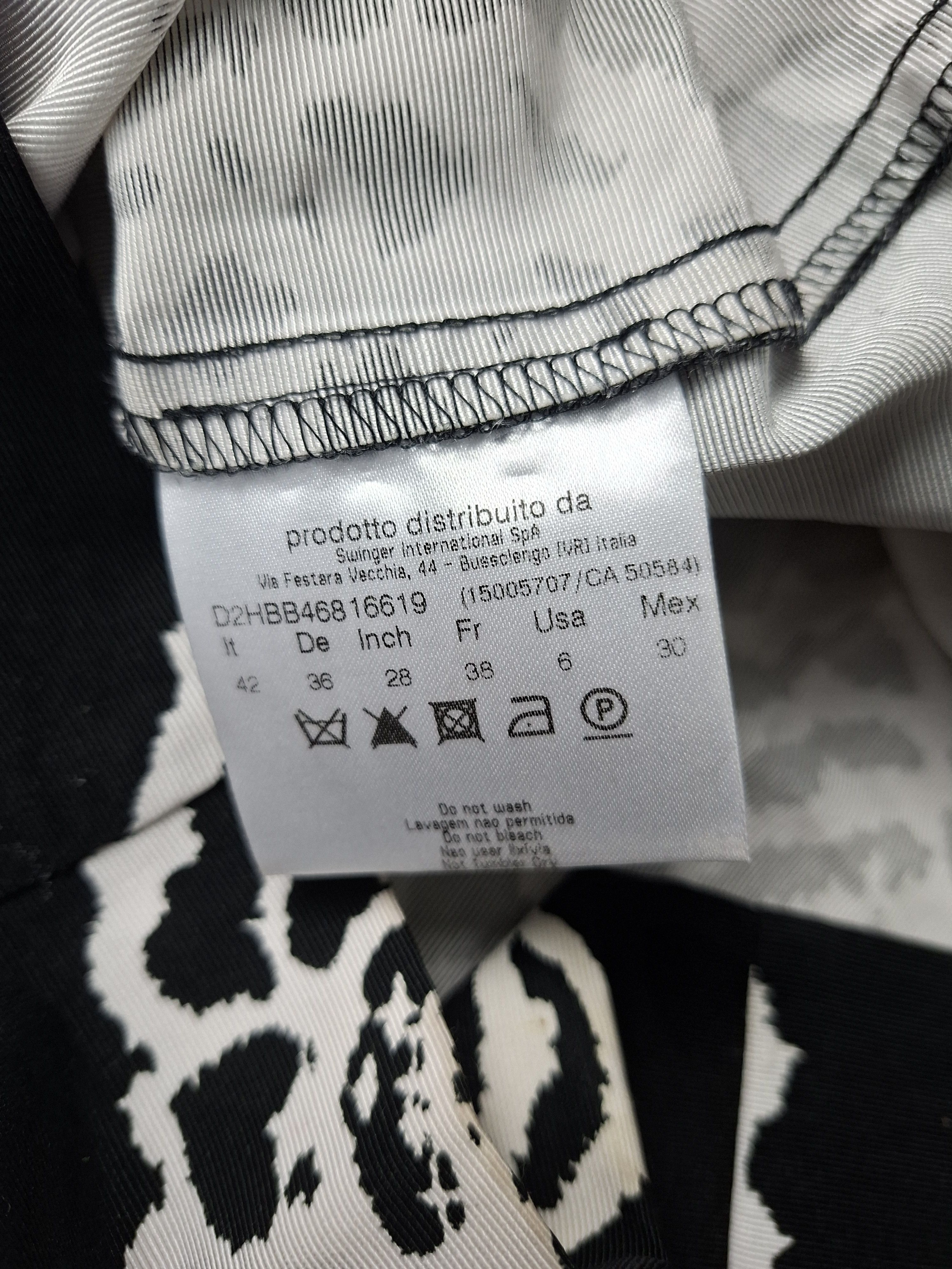 Versace Jeans Couture Vintage VJC Versace Floral Mini Dress Black White Size S / US 4 / IT 40 - 11 Thumbnail
