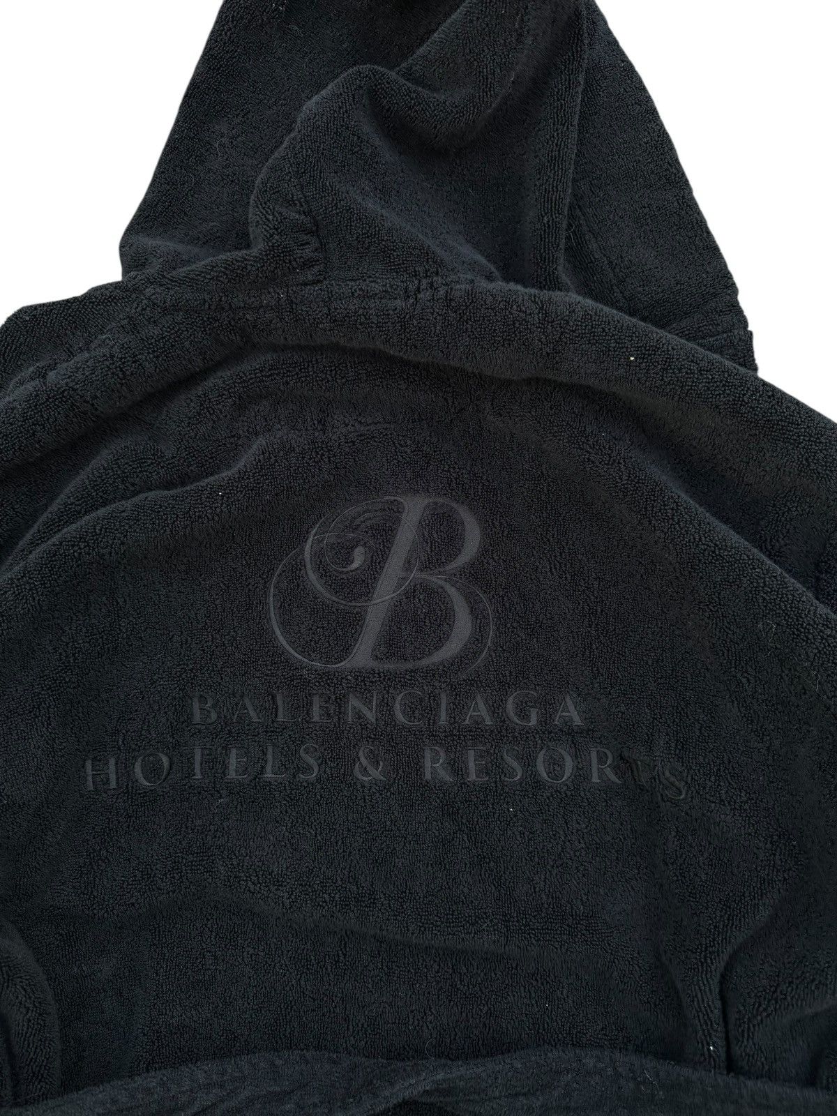 Balenciaga Balenciaga homewear robe Size US S / EU 44-46 / 1 - 4 Thumbnail