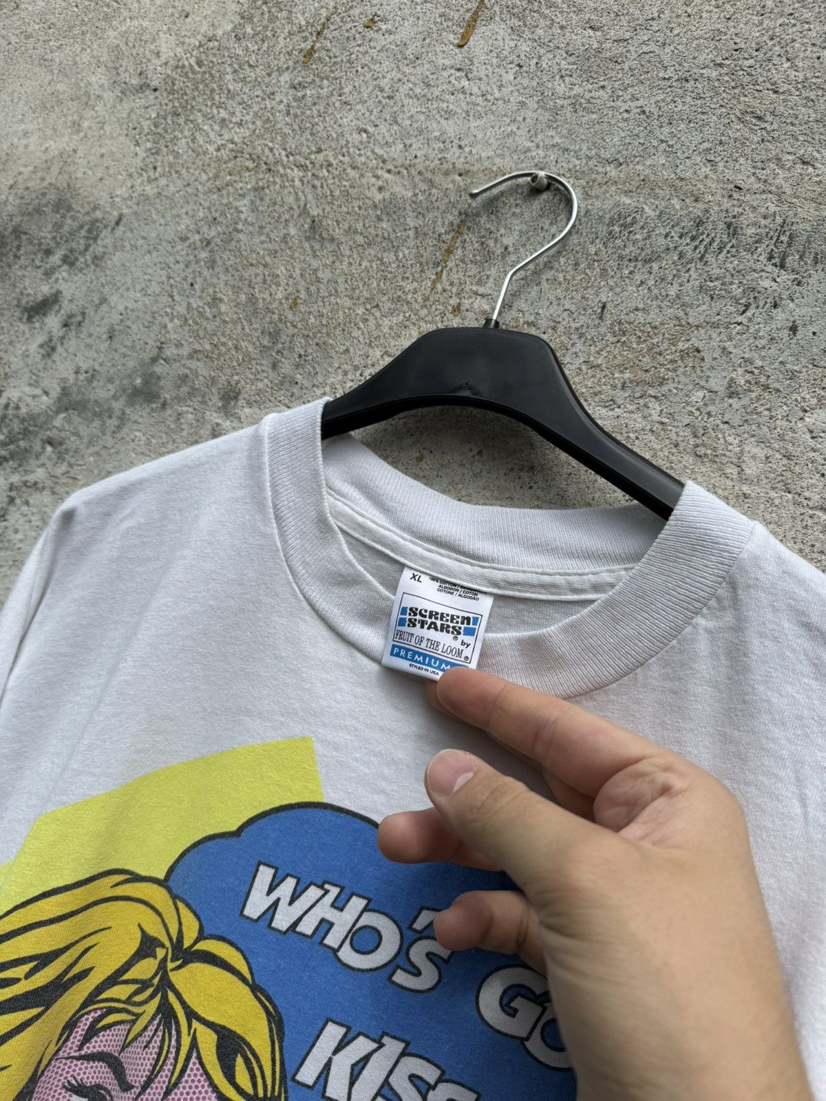 Band Tees Vintage Whos Gonna Kiss Screen Stars Single Stitch 90s Size US XL / EU 56 / 4 - 5 Thumbnail