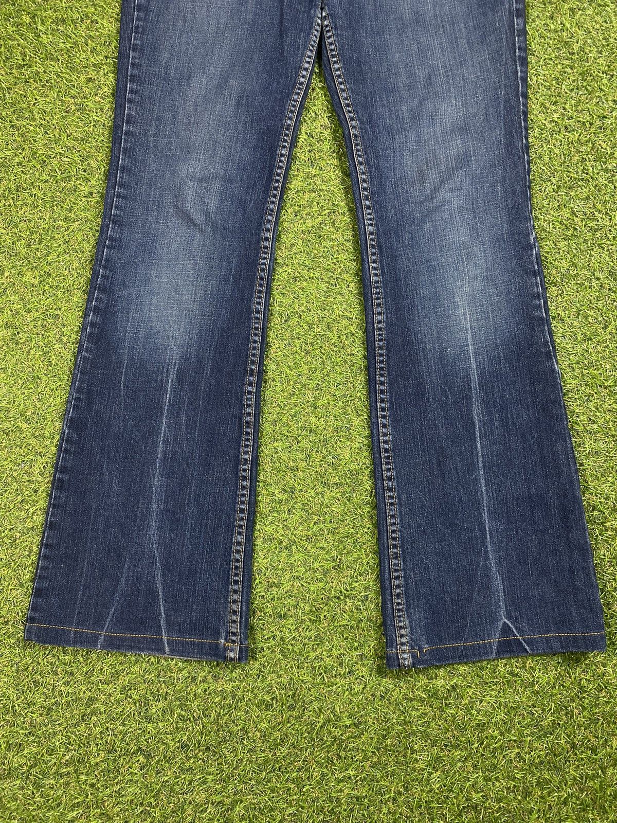 Lee × Vintage Vintage 90s Lee Flare jeans Japanese denim faded streetwear Size 30" / US 8 / IT 44 - 3 Thumbnail
