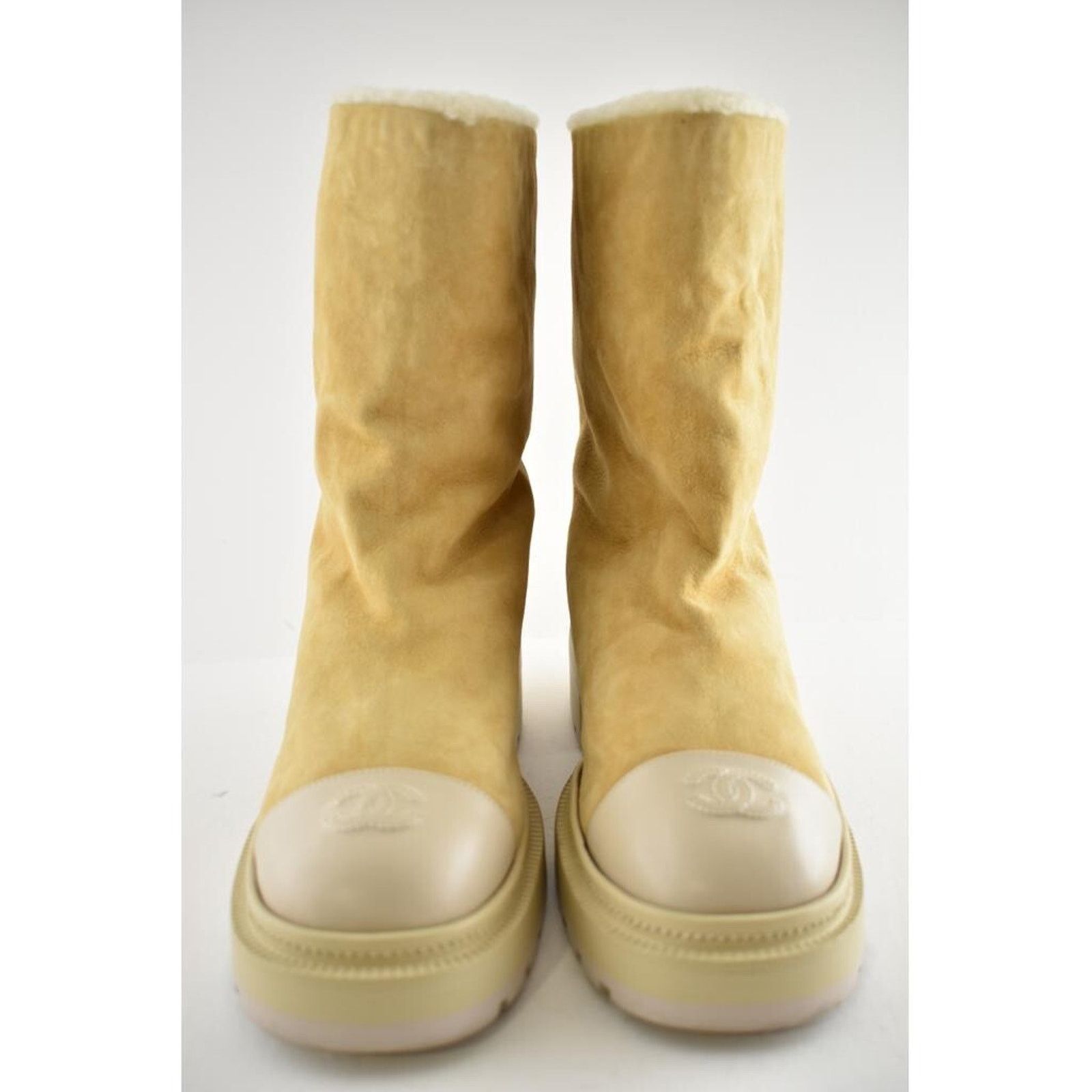 Chanel Chanel 20N Beige Suede Shearling Fur CC Cap Toe Pull On Size US 9 / IT 39 - 5 Thumbnail