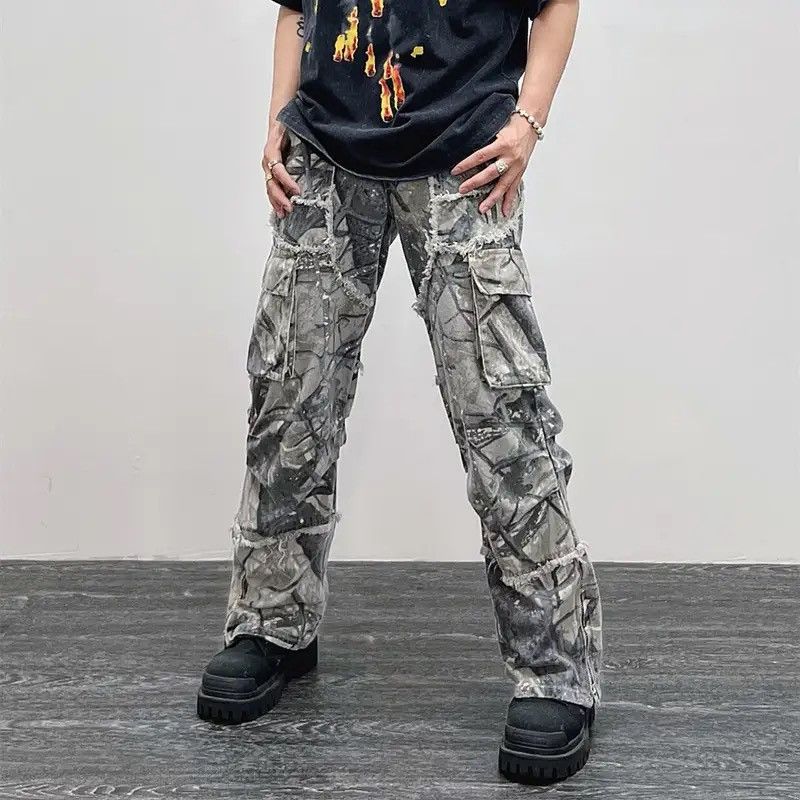 image of Vintage Camouflage Y2K Fashion Baggy Flare Jeans Cargo Pants, Men's (Size 31)