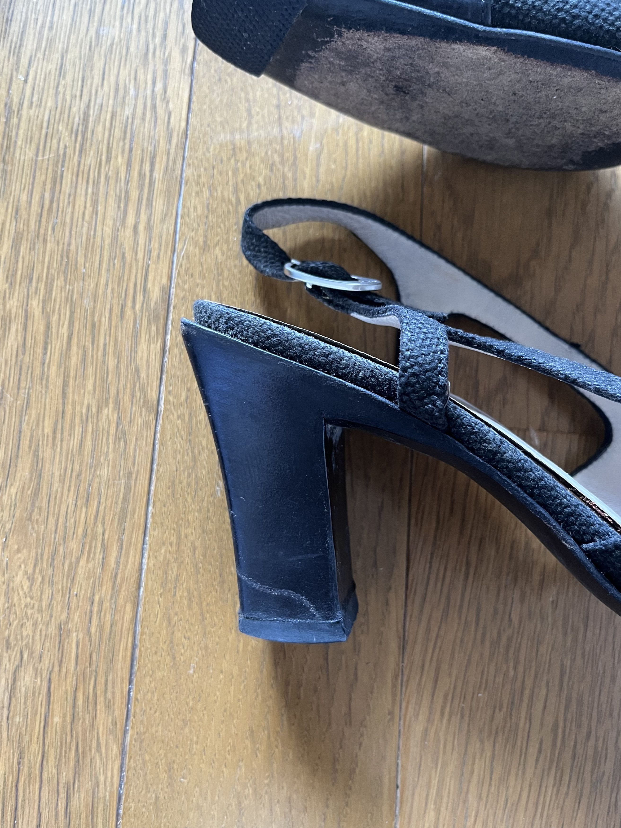 Chanel Chanel black slingback heels Size US 5 / IT 35 - 7 Thumbnail
