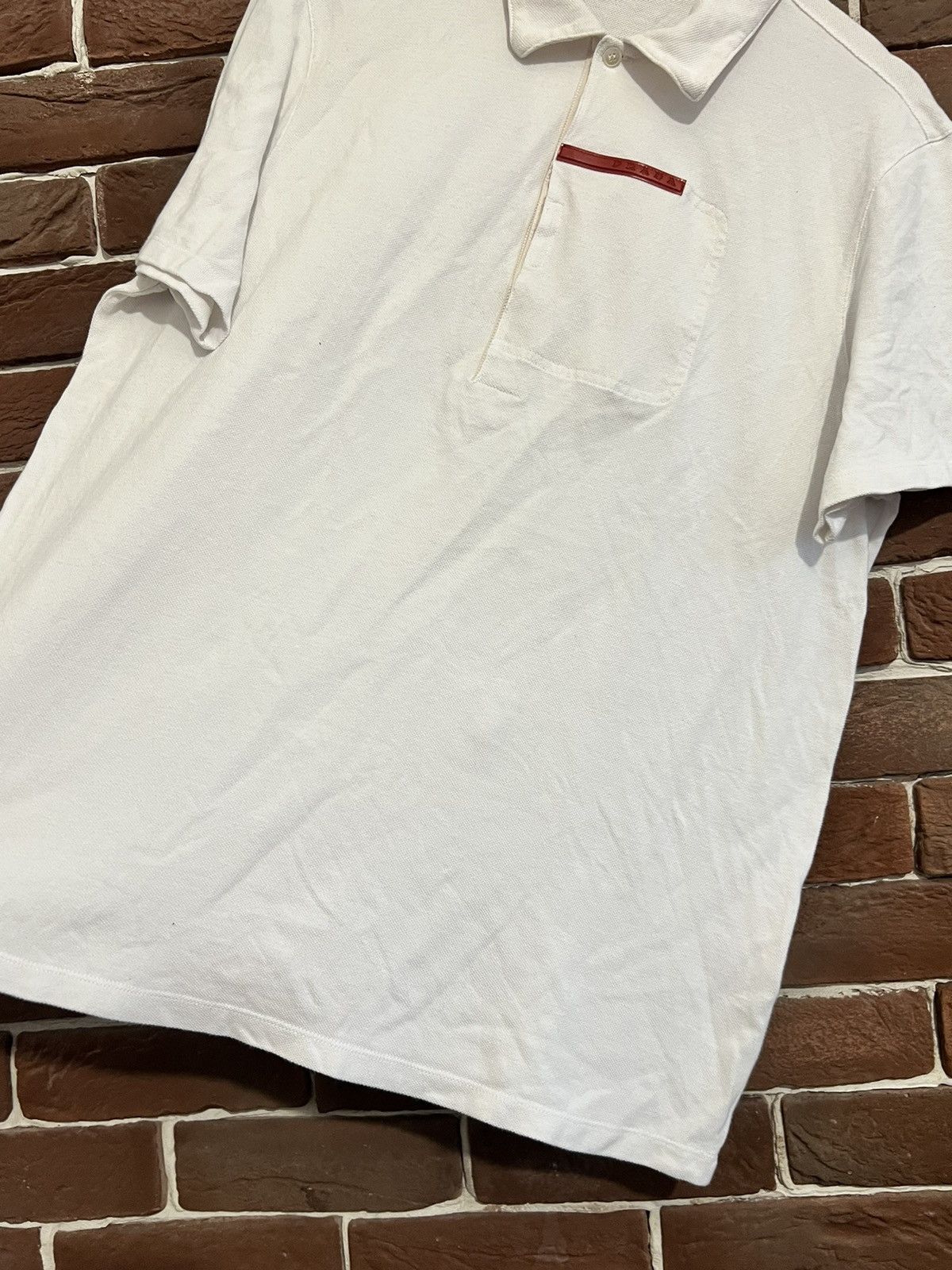 Prada Prada Red Tab Casual Polo Logo Luxury Designer XL white Size US XL / EU 56 / 4 - 3 Thumbnail