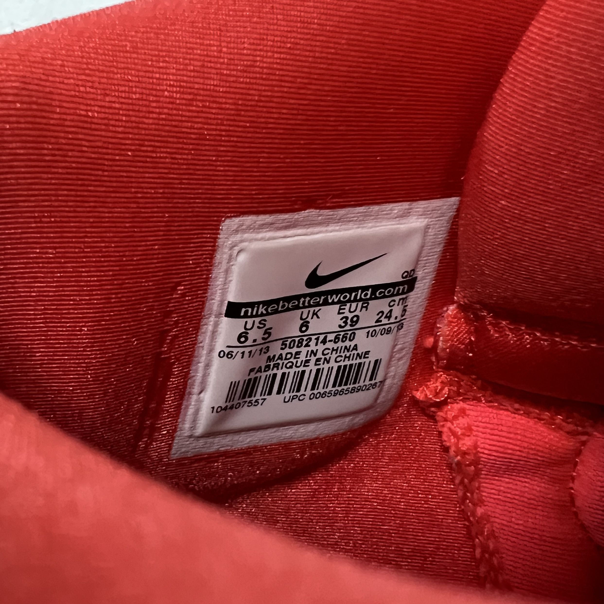 Nike Nike Air Yeezy 2 Red October (508214-660) Size US 6.5 / EU 39-40 - 17 Thumbnail