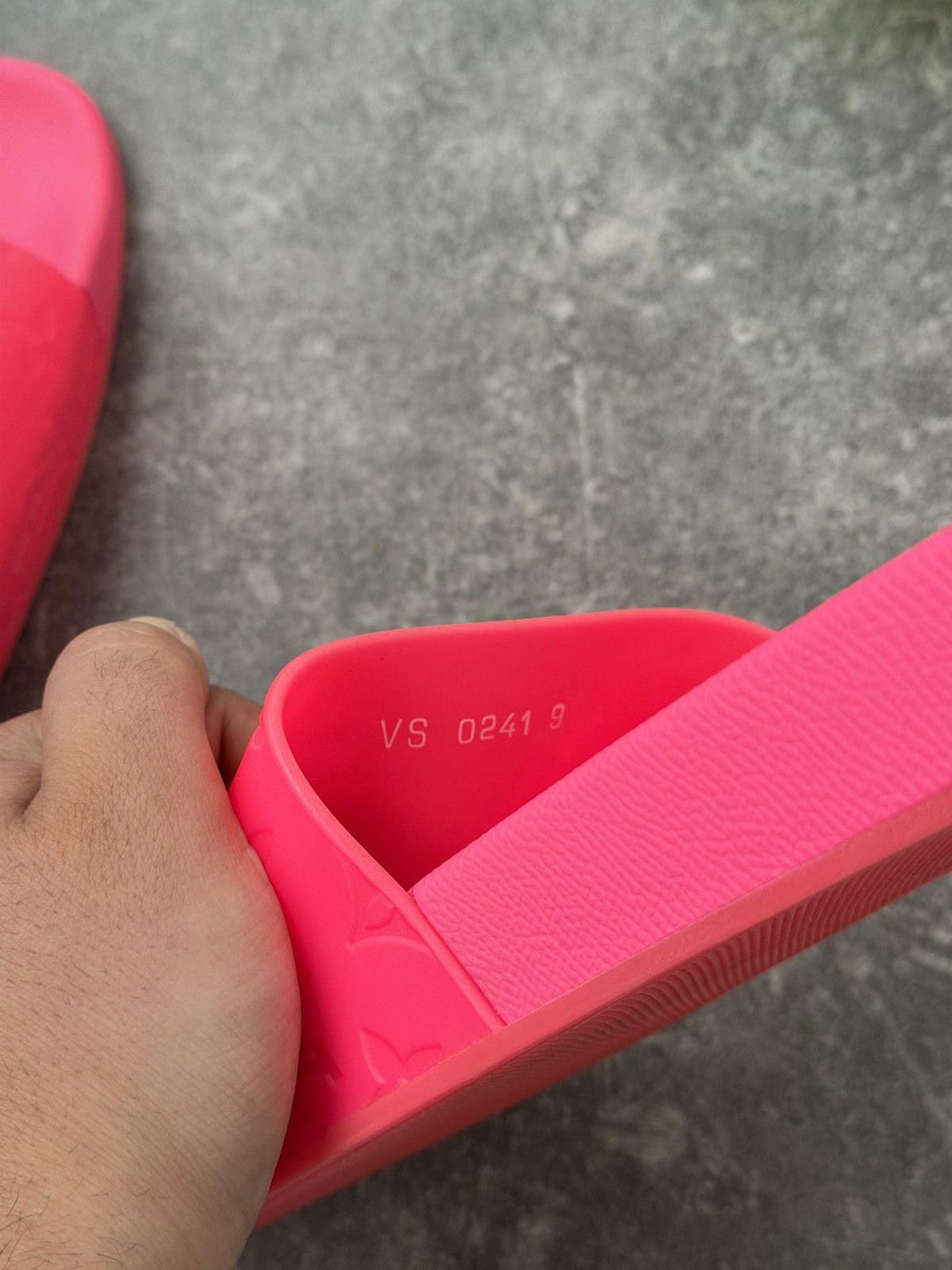 Louis Vuitton Louis Vuitton Sandals pink Size US 9.5 / EU 42-43 - 6 Thumbnail