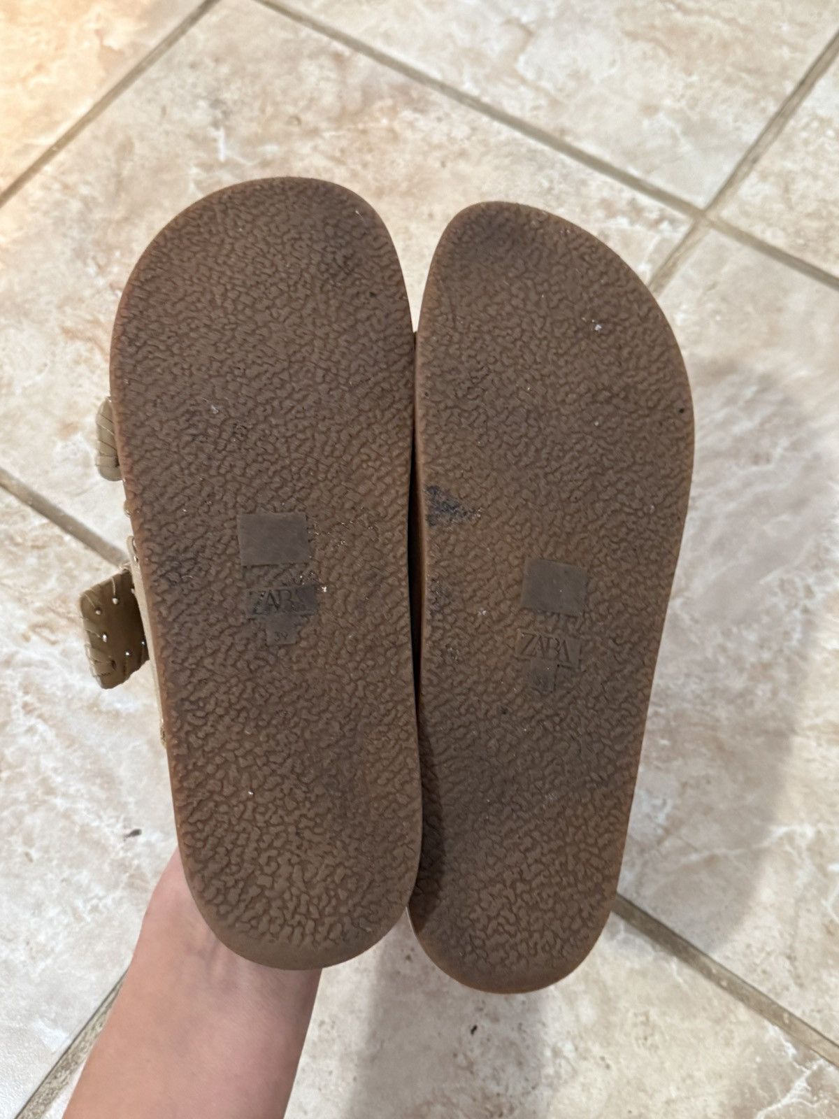 Zara Zara suede flat Sandals Size US 9 / IT 39 - 7 Thumbnail