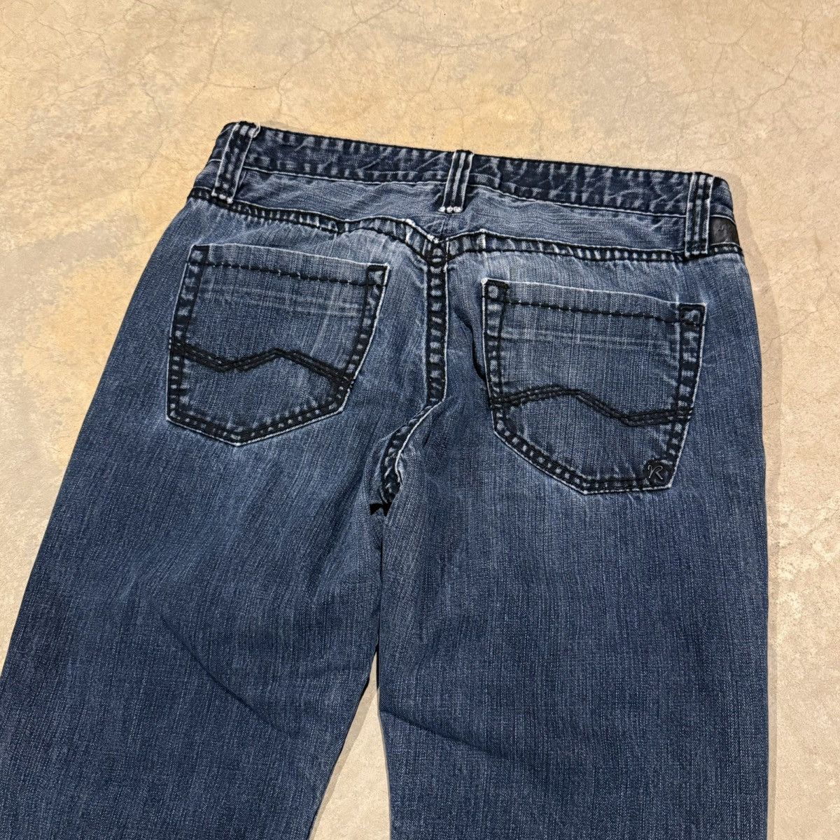 Vintage Vtg 2000s Faded Distressed Indigo Baggy Jeans ERD Grunge Y2K Size US 36 / EU 52 - 12 Thumbnail